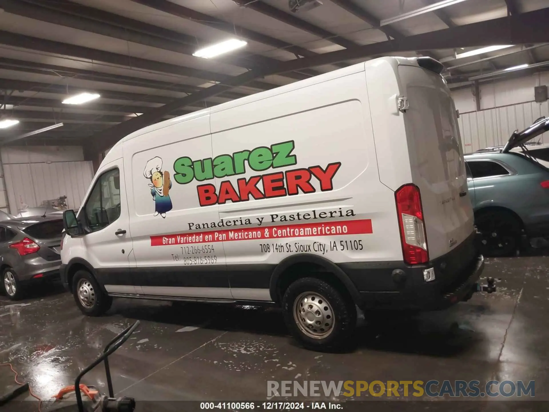14 fotografías del automóvil dañado 1FTBR2C81RKA01686 FORD TRANSIT-250 2024