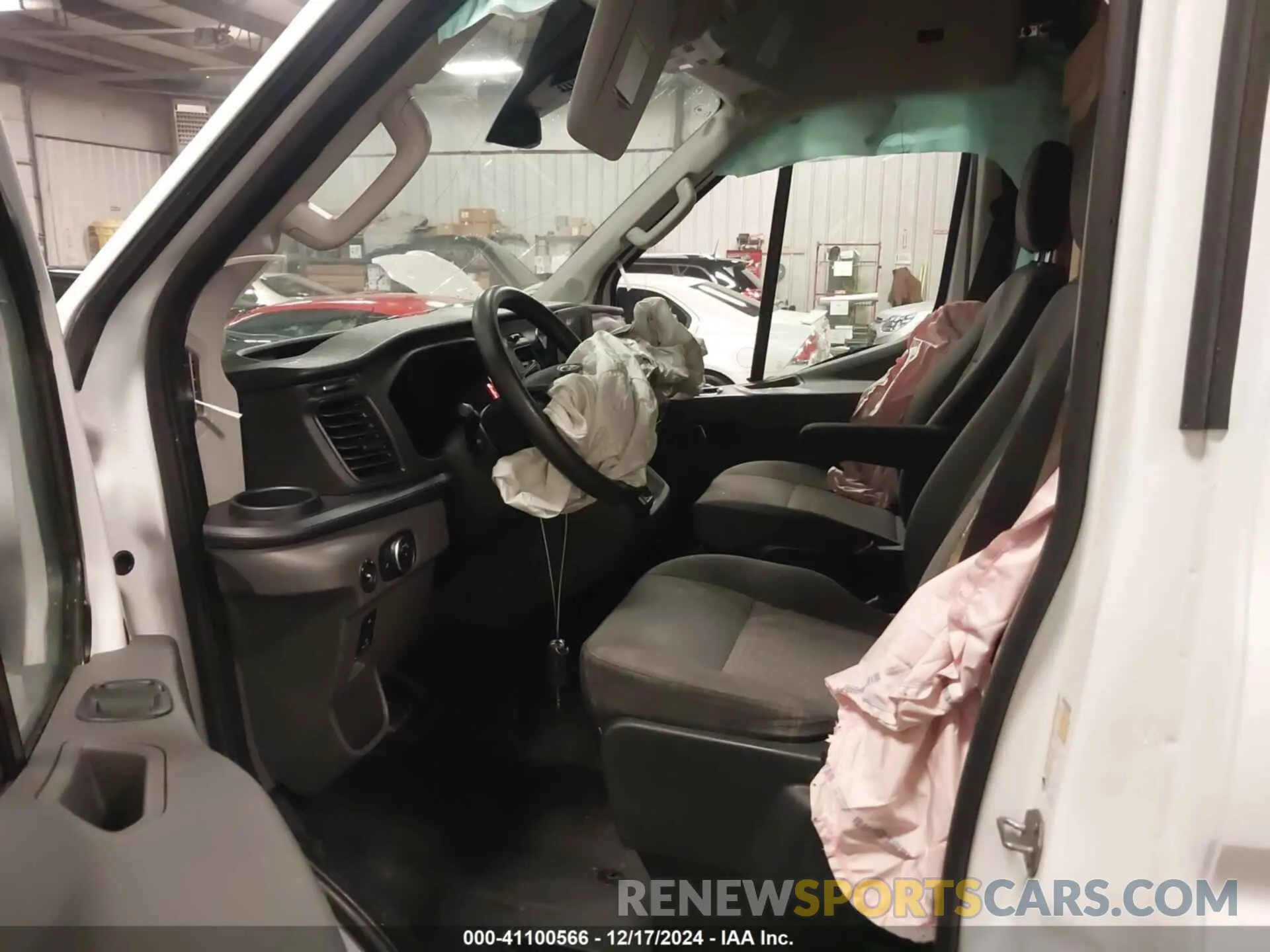 5 fotografías del automóvil dañado 1FTBR2C81RKA01686 FORD TRANSIT-250 2024