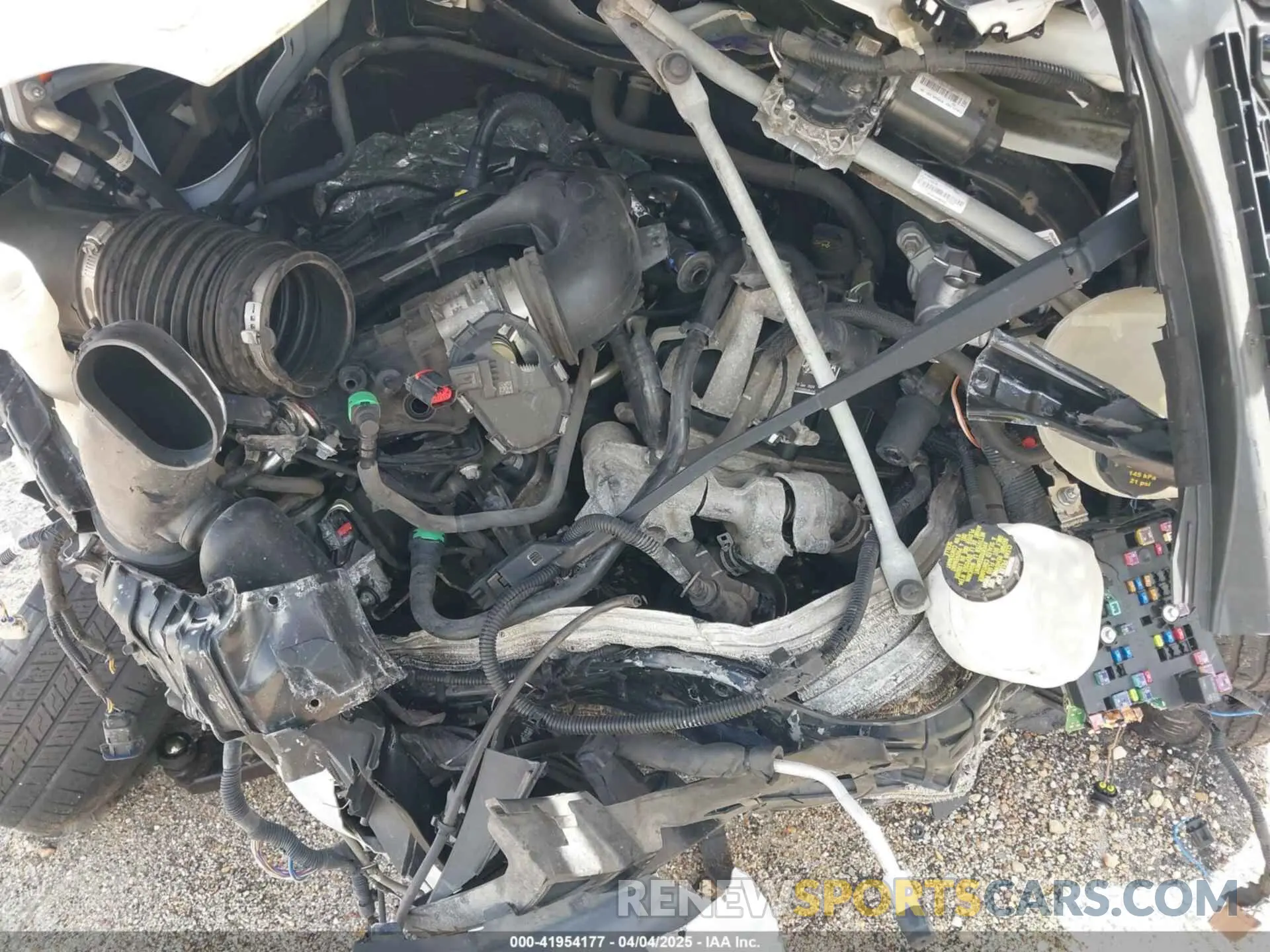 10 fotografías del automóvil dañado 1FTBR1C8XLKA37359 FORD TRANSIT-250 CARGO 2020