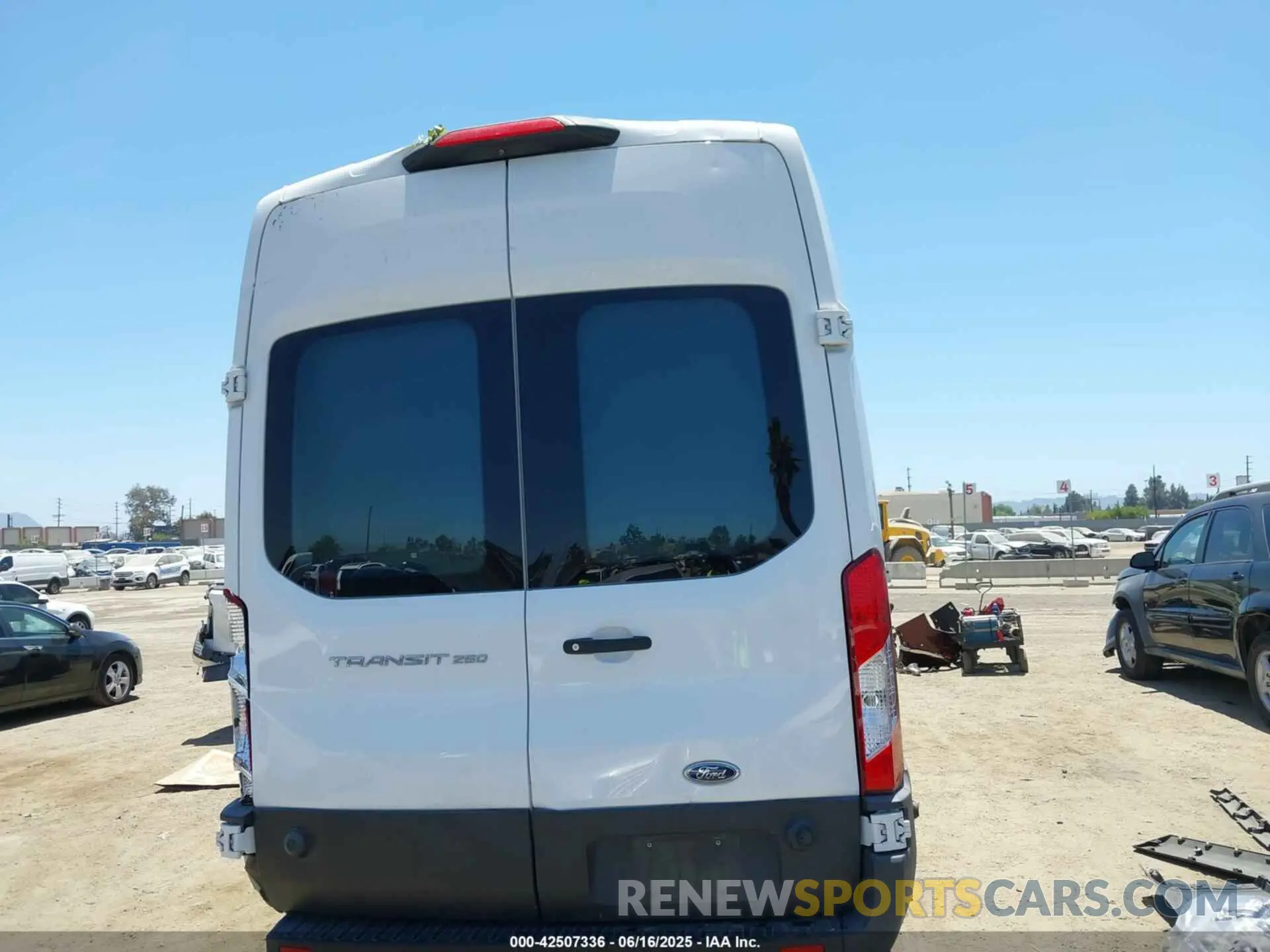 16 fotografías del automóvil dañado 1FTBR3X84LKB60788 FORD TRANSIT-250 CARGO VAN 2020