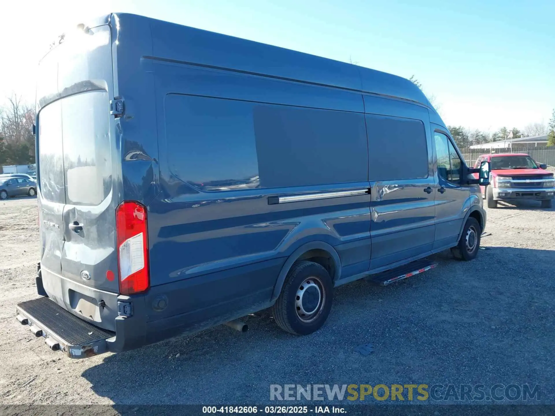 4 fotografías del automóvil dañado 1FTBR3X8XMKA57960 FORD TRANSIT-250 CARGO VAN 2021