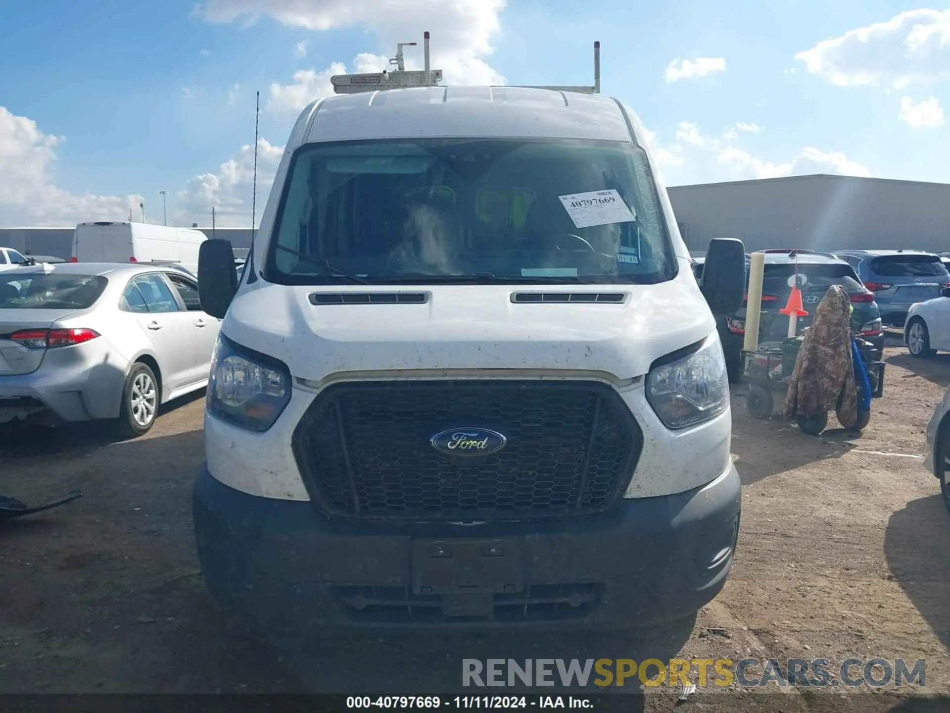 13 fotografías del automóvil dañado 1FTBR1C87PKA63830 FORD TRANSIT-250 CARGO VAN 2023