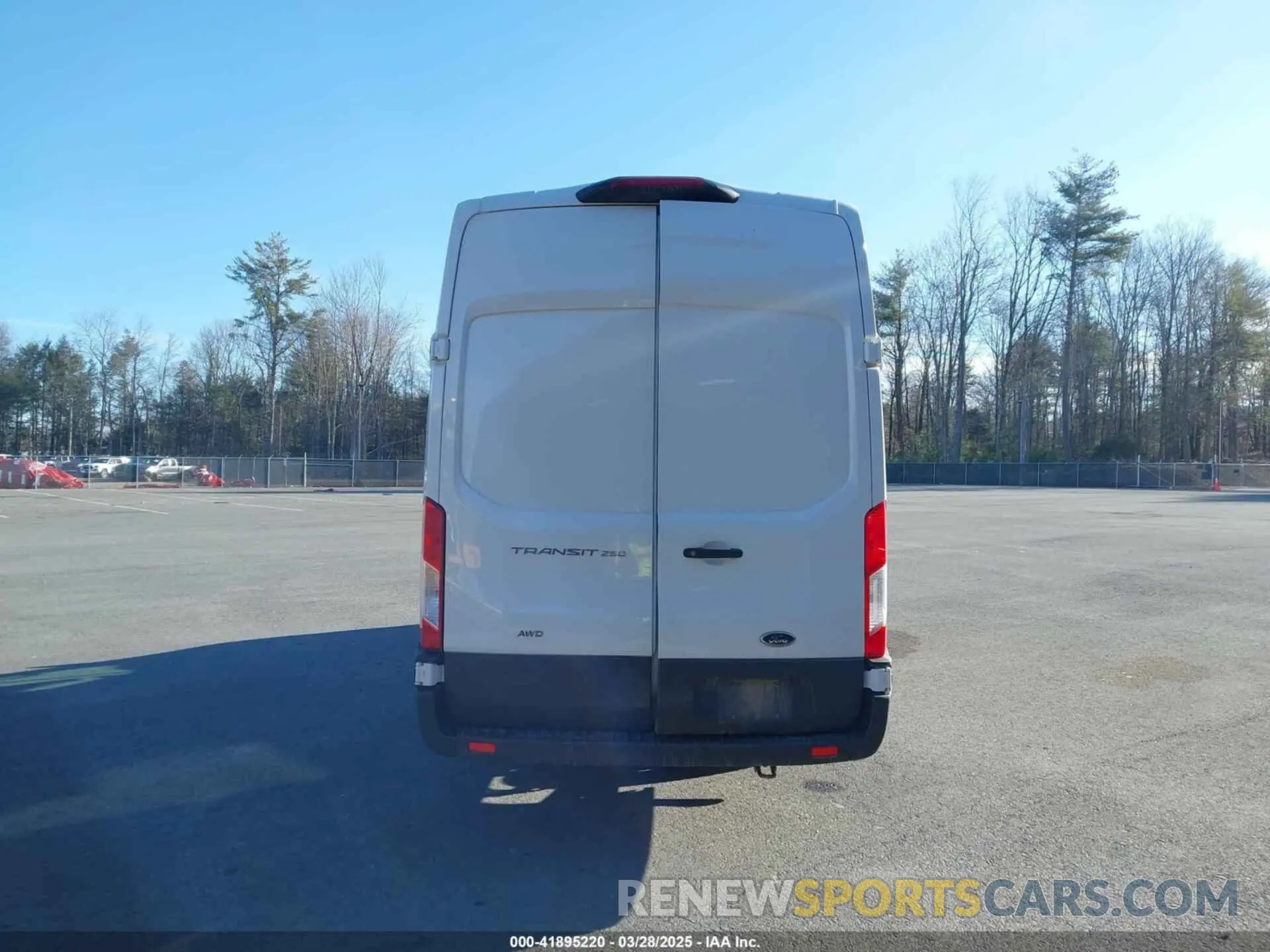16 fotografías del automóvil dañado 1FTBR3U84PKB02433 FORD TRANSIT-250 CARGO VAN 2023