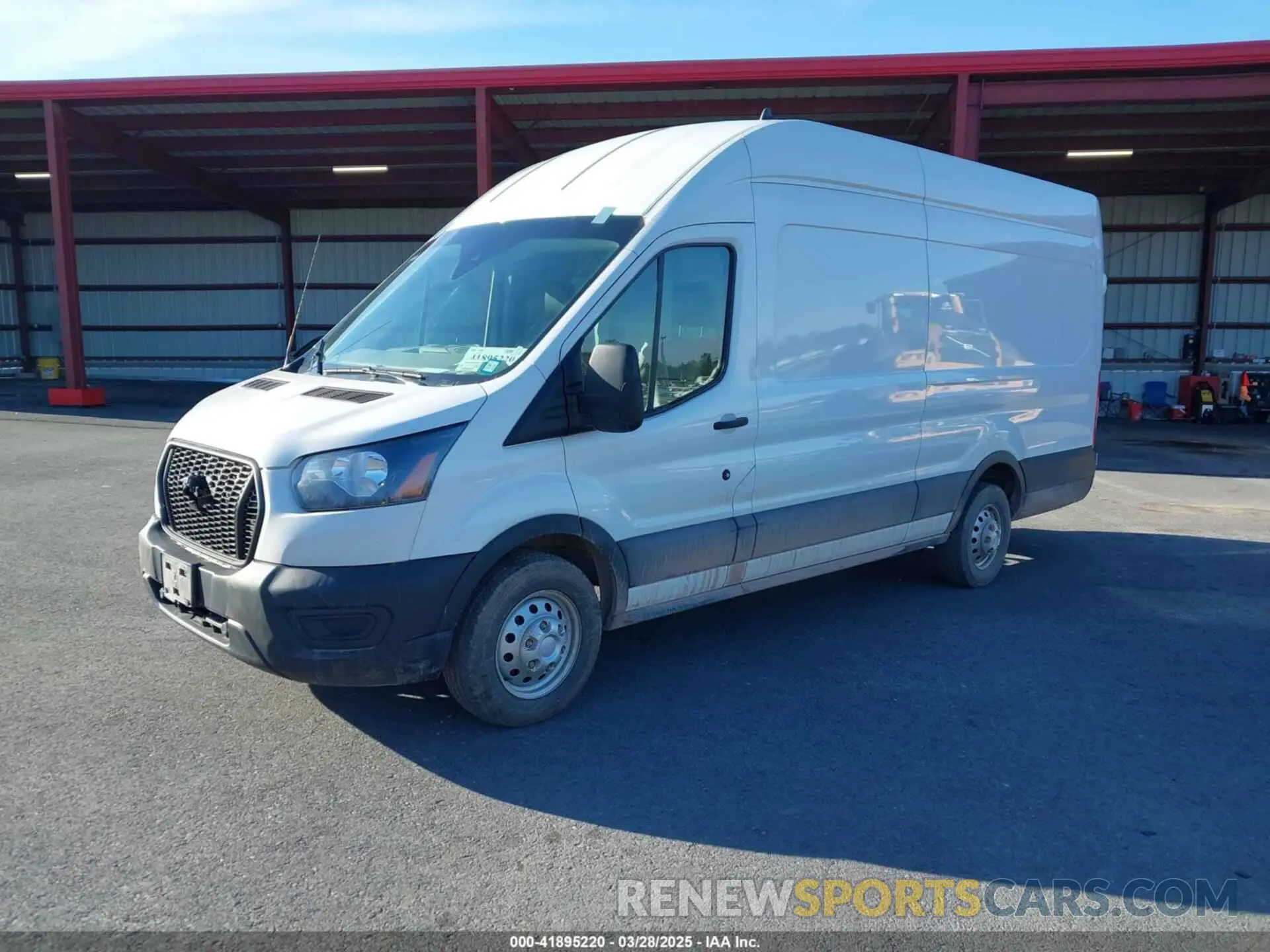 2 fotografías del automóvil dañado 1FTBR3U84PKB02433 FORD TRANSIT-250 CARGO VAN 2023