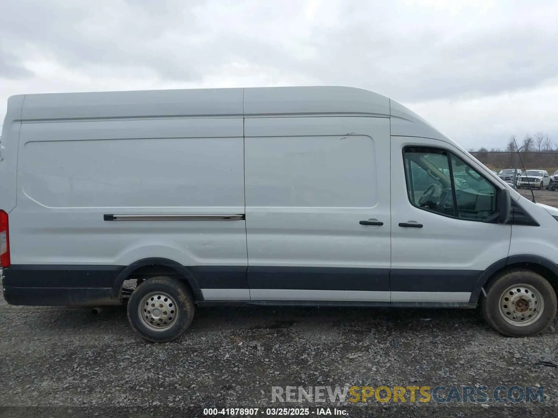 12 fotografías del automóvil dañado 1FTBR3U89PKA07396 FORD TRANSIT-250 CARGO VAN 2023