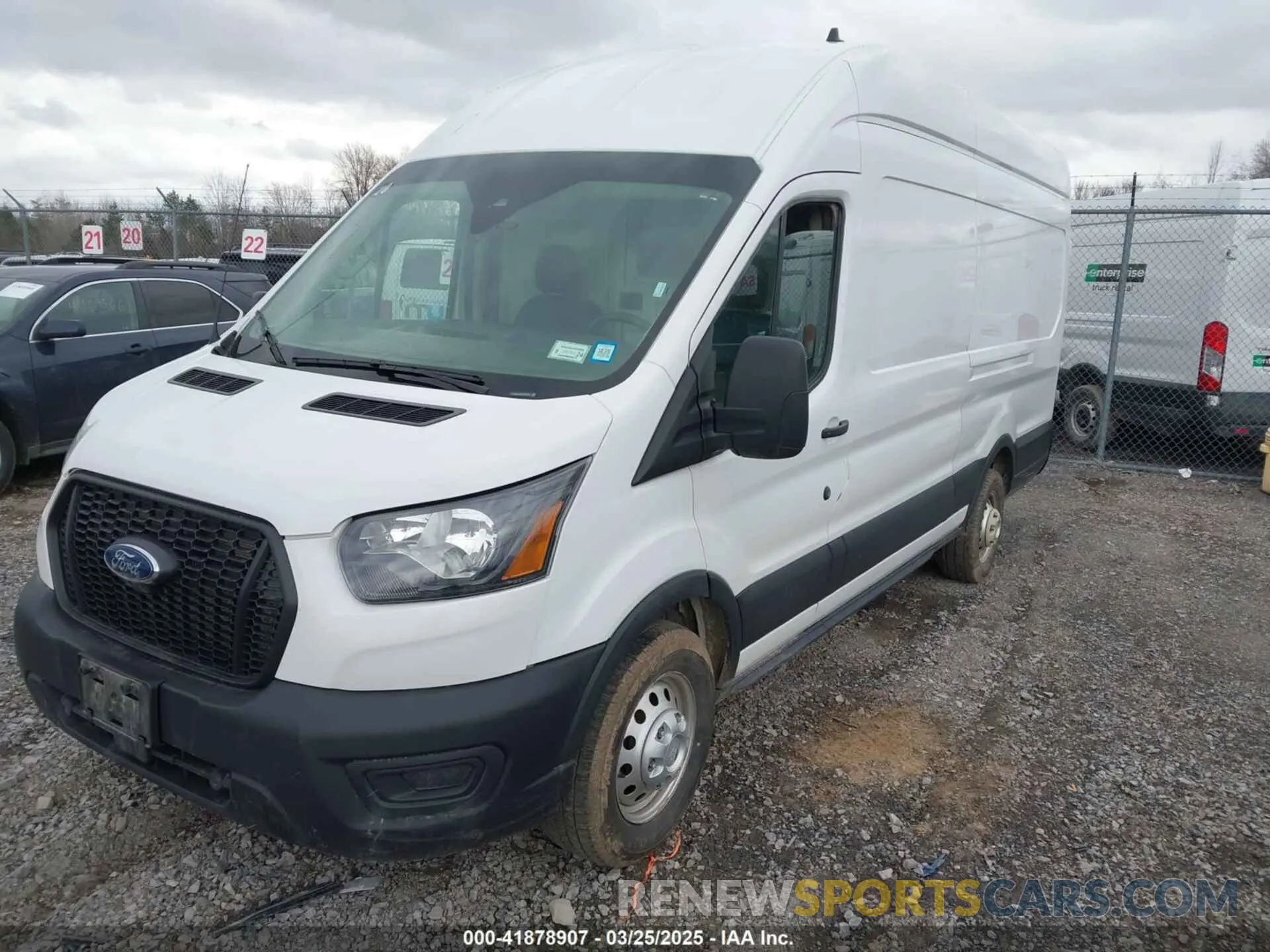 2 fotografías del automóvil dañado 1FTBR3U89PKA07396 FORD TRANSIT-250 CARGO VAN 2023