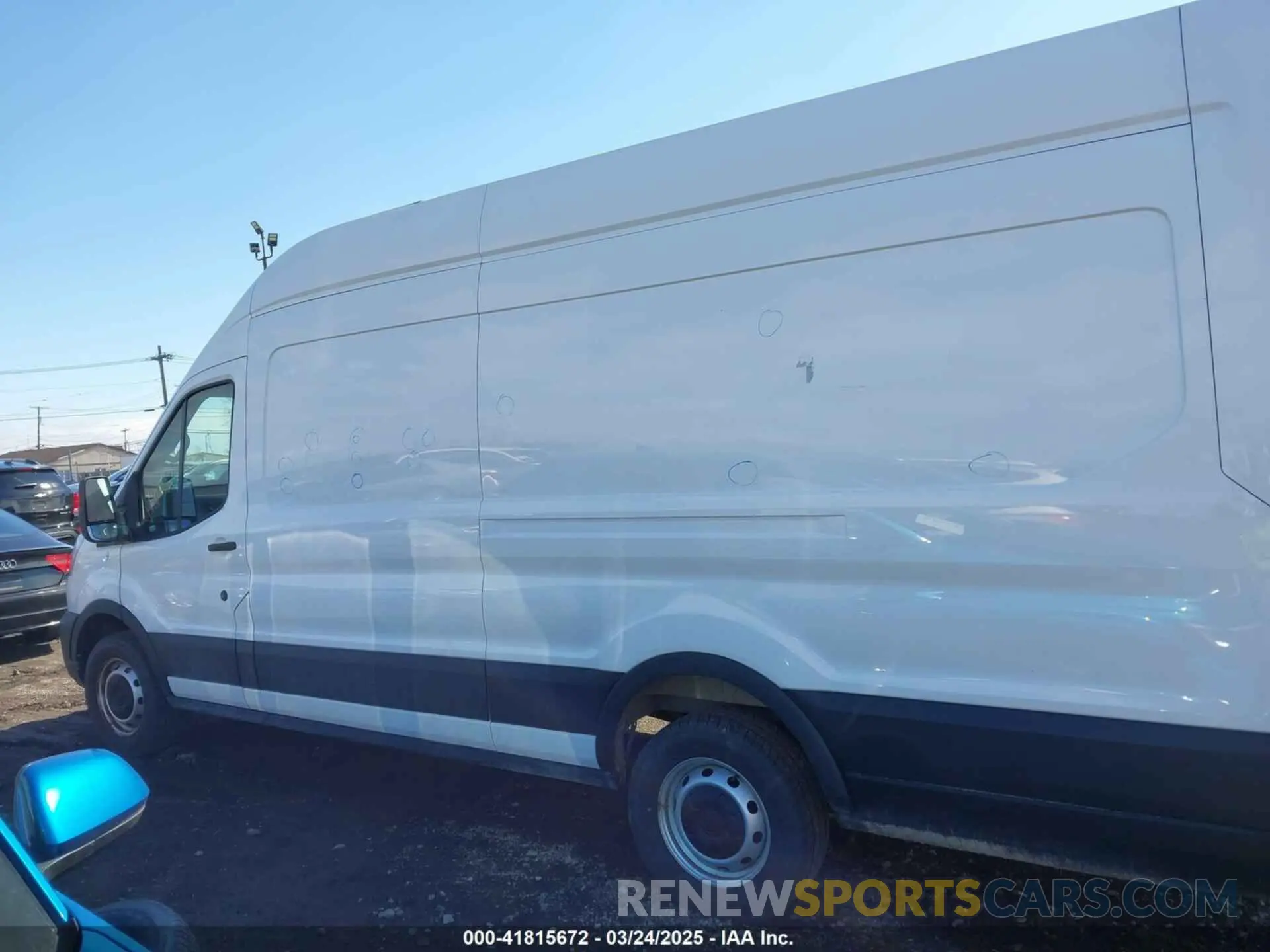 14 fotografías del automóvil dañado 1FTBR3X86PKA69978 FORD TRANSIT-250 CARGO VAN 2023