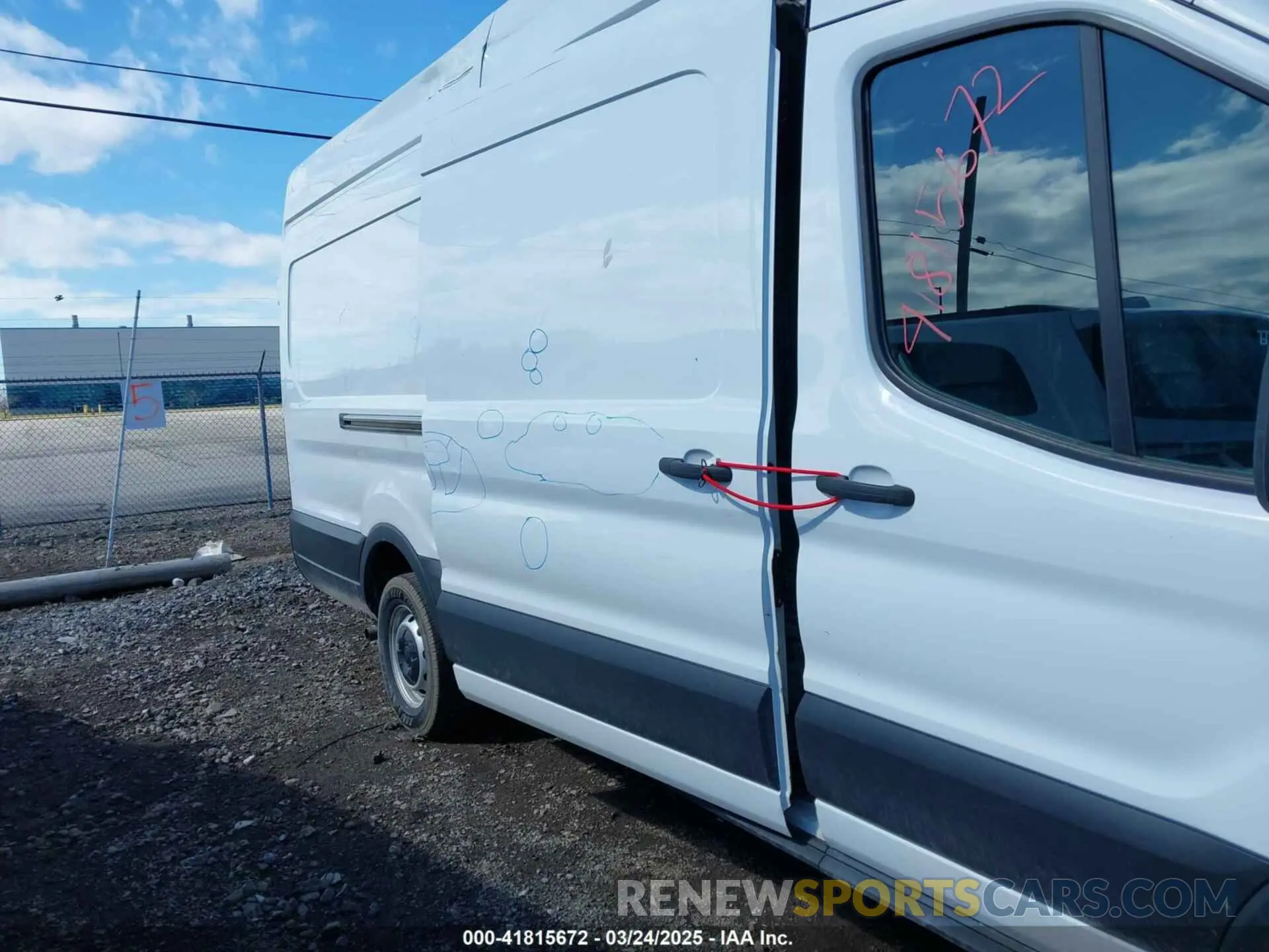 6 fotografías del automóvil dañado 1FTBR3X86PKA69978 FORD TRANSIT-250 CARGO VAN 2023