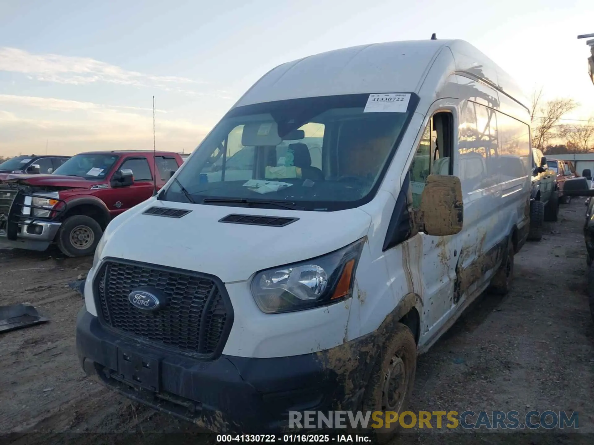 2 fotografías del automóvil dañado 1FTBR3X89PKA82787 FORD TRANSIT-250 CARGO VAN 2023
