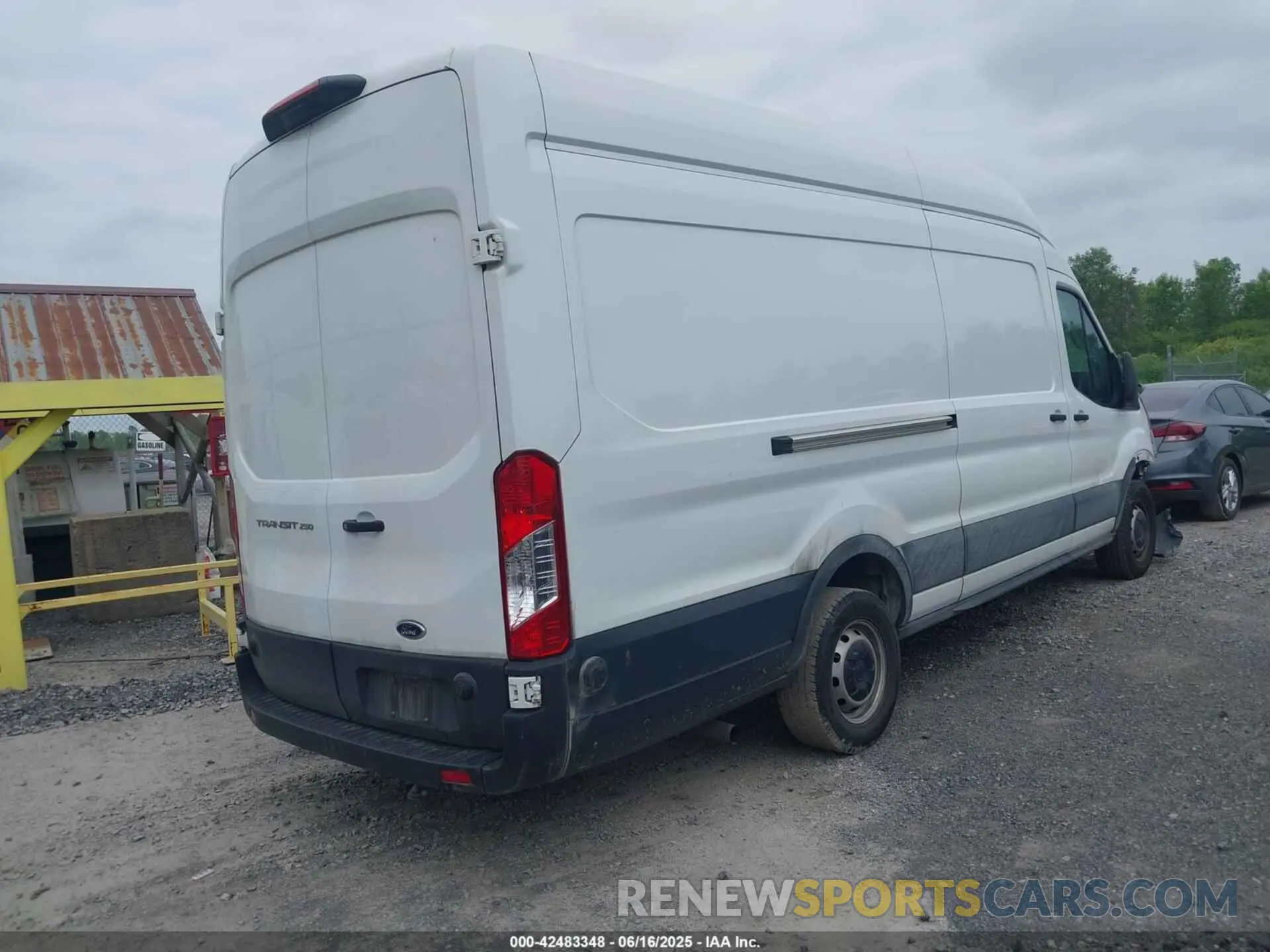 4 fotografías del automóvil dañado 1FTBR3X89RKA14329 FORD TRANSIT-250 CARGO VAN 2024
