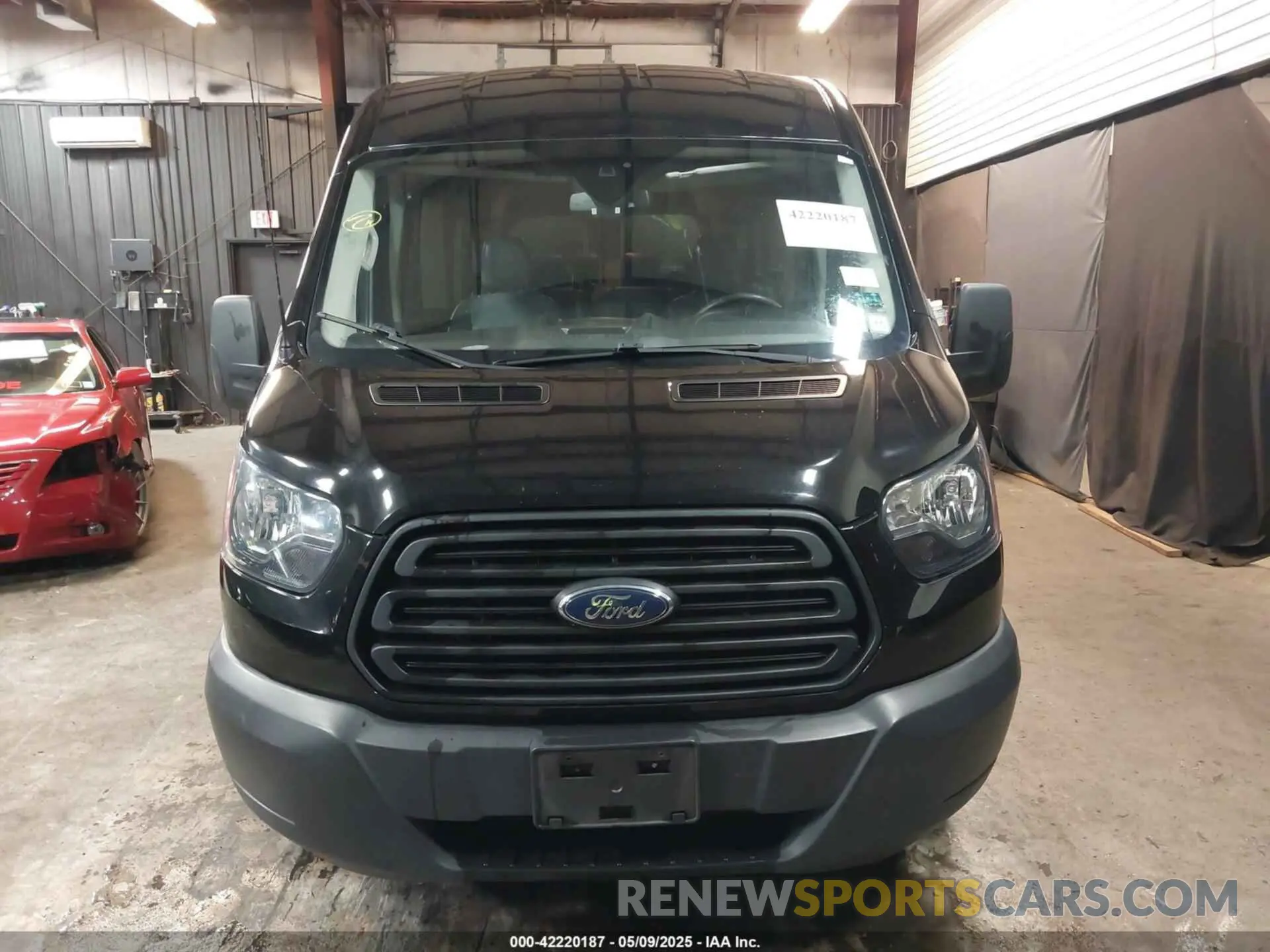 12 fotografías del automóvil dañado 1FBAX2CM7KKA64803 FORD TRANSIT-350 2019