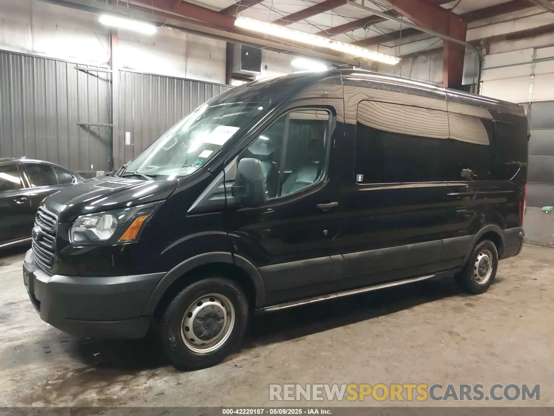 14 fotografías del automóvil dañado 1FBAX2CM7KKA64803 FORD TRANSIT-350 2019