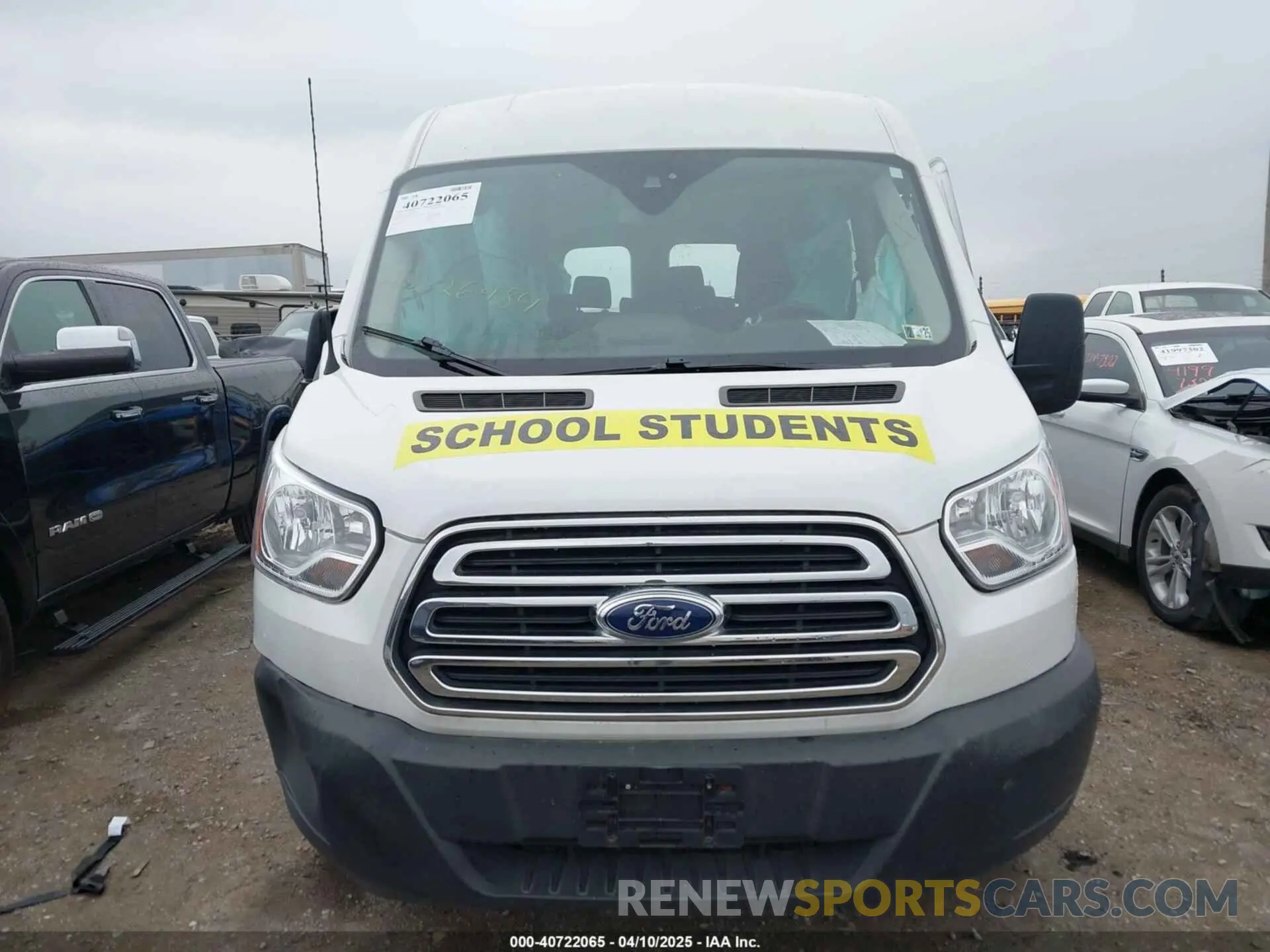 12 fotografías del automóvil dañado 1FBAX2CM8KKB05486 FORD TRANSIT-350 2019