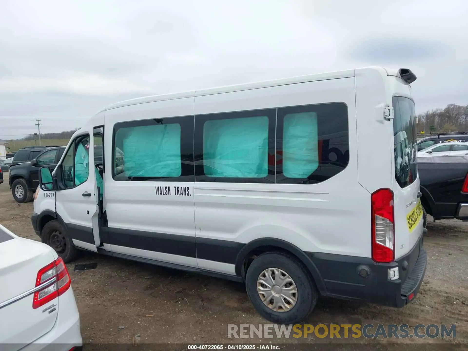 14 fotografías del automóvil dañado 1FBAX2CM8KKB05486 FORD TRANSIT-350 2019