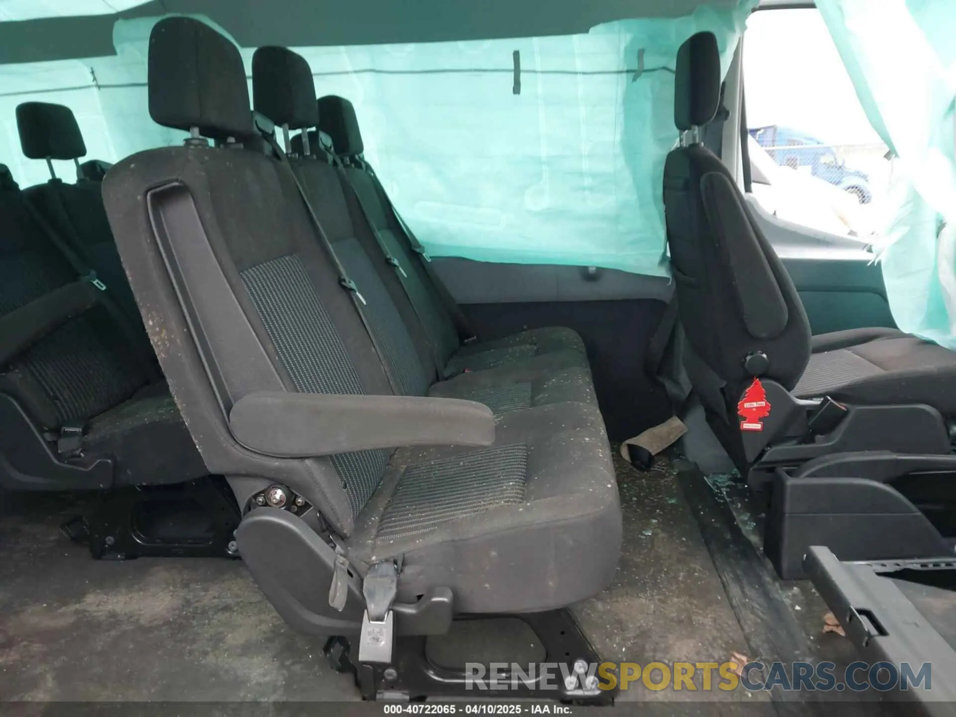 8 fotografías del automóvil dañado 1FBAX2CM8KKB05486 FORD TRANSIT-350 2019