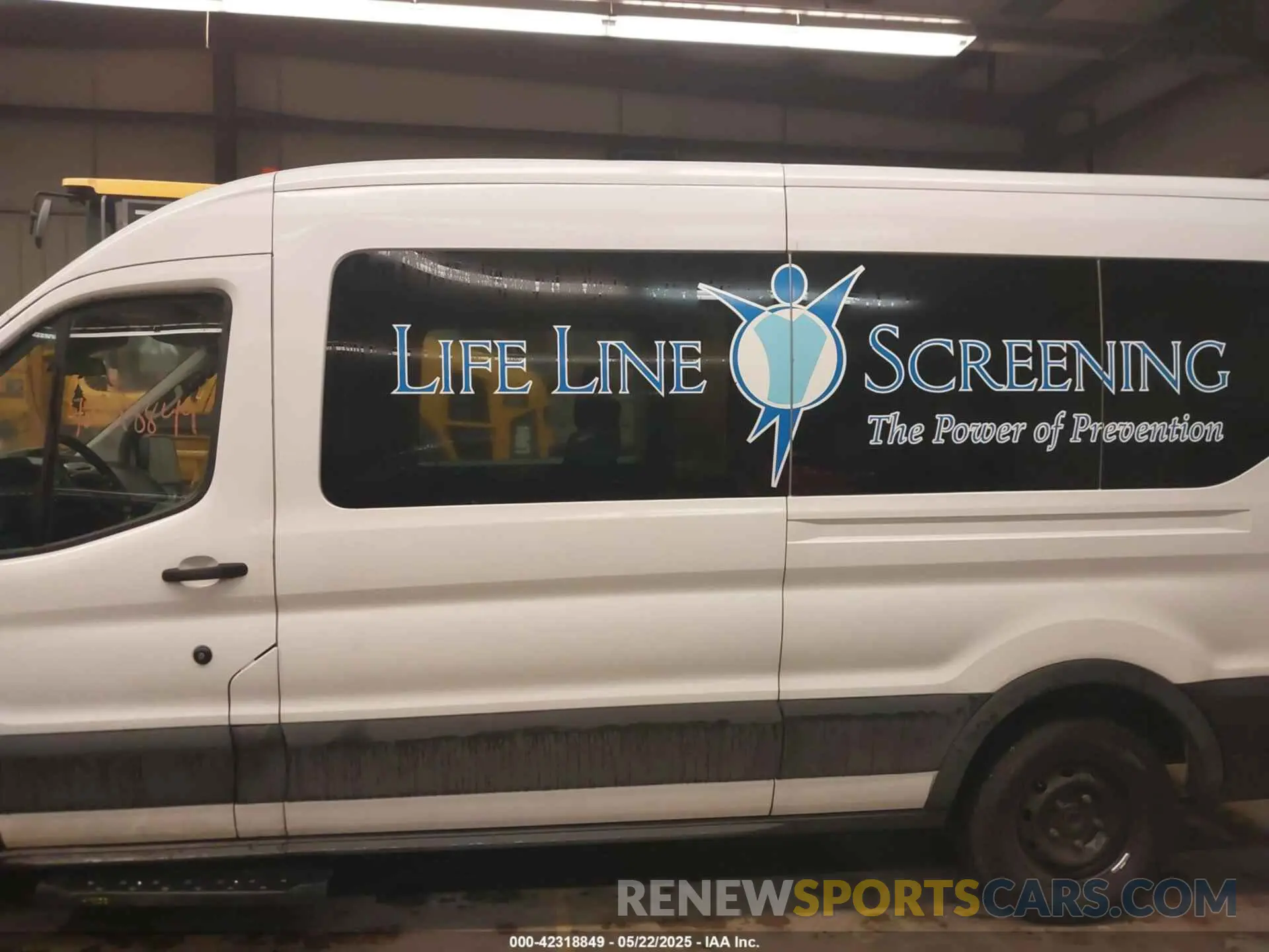 14 fotografías del automóvil dañado 1FBZX2CG1KKA20728 FORD TRANSIT-350 2019