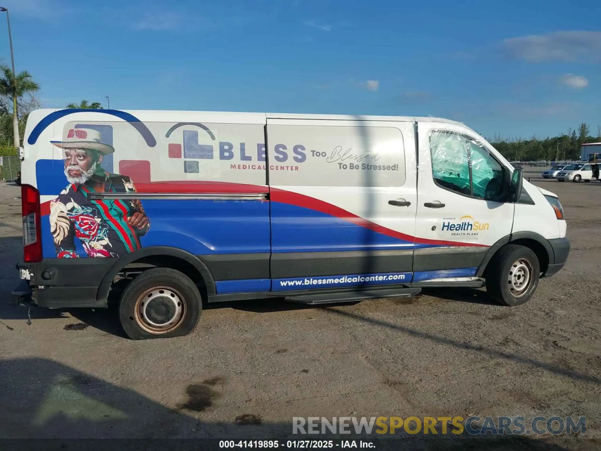 12 fotografías del automóvil dañado 1FBZX2YM2KKA81620 FORD TRANSIT-350 2019