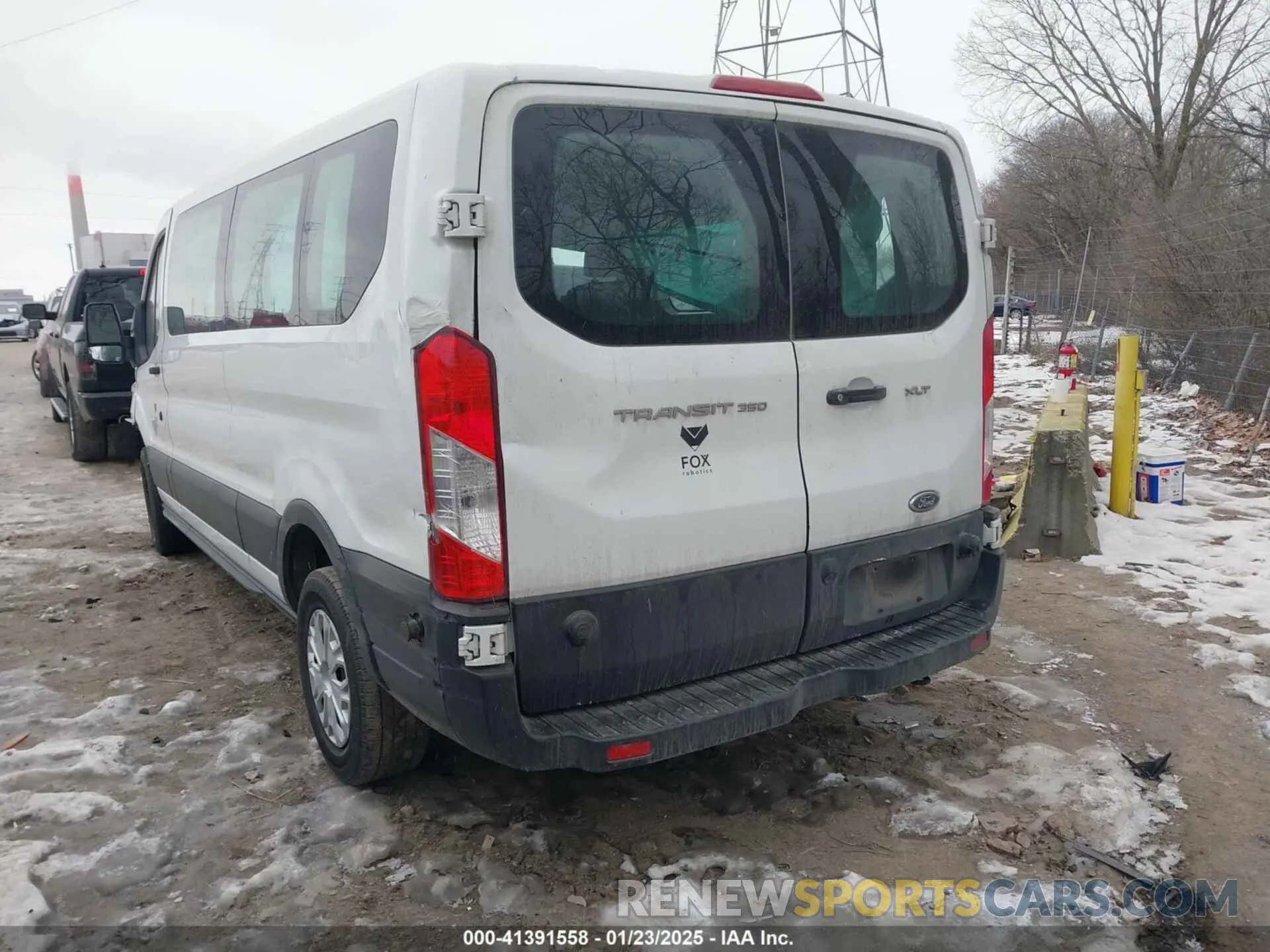 3 fotografías del automóvil dañado 1FBZX2YM8KKA48539 FORD TRANSIT-350 2019