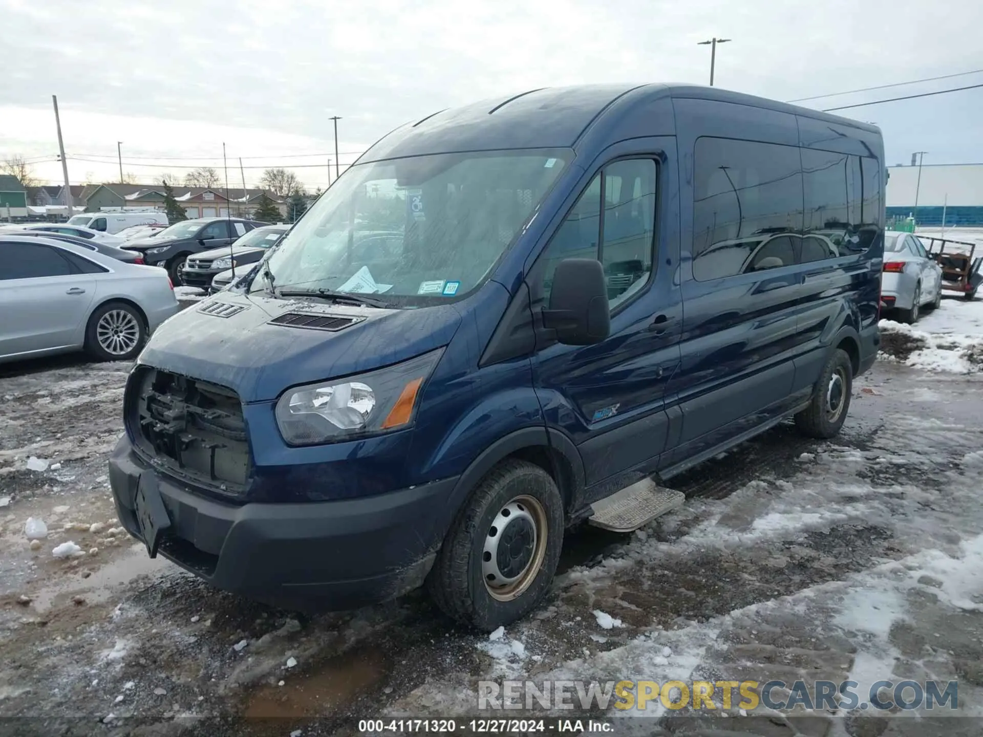 2 fotografías del automóvil dañado 1FDZX2CM0KKA07076 FORD TRANSIT-350 2019