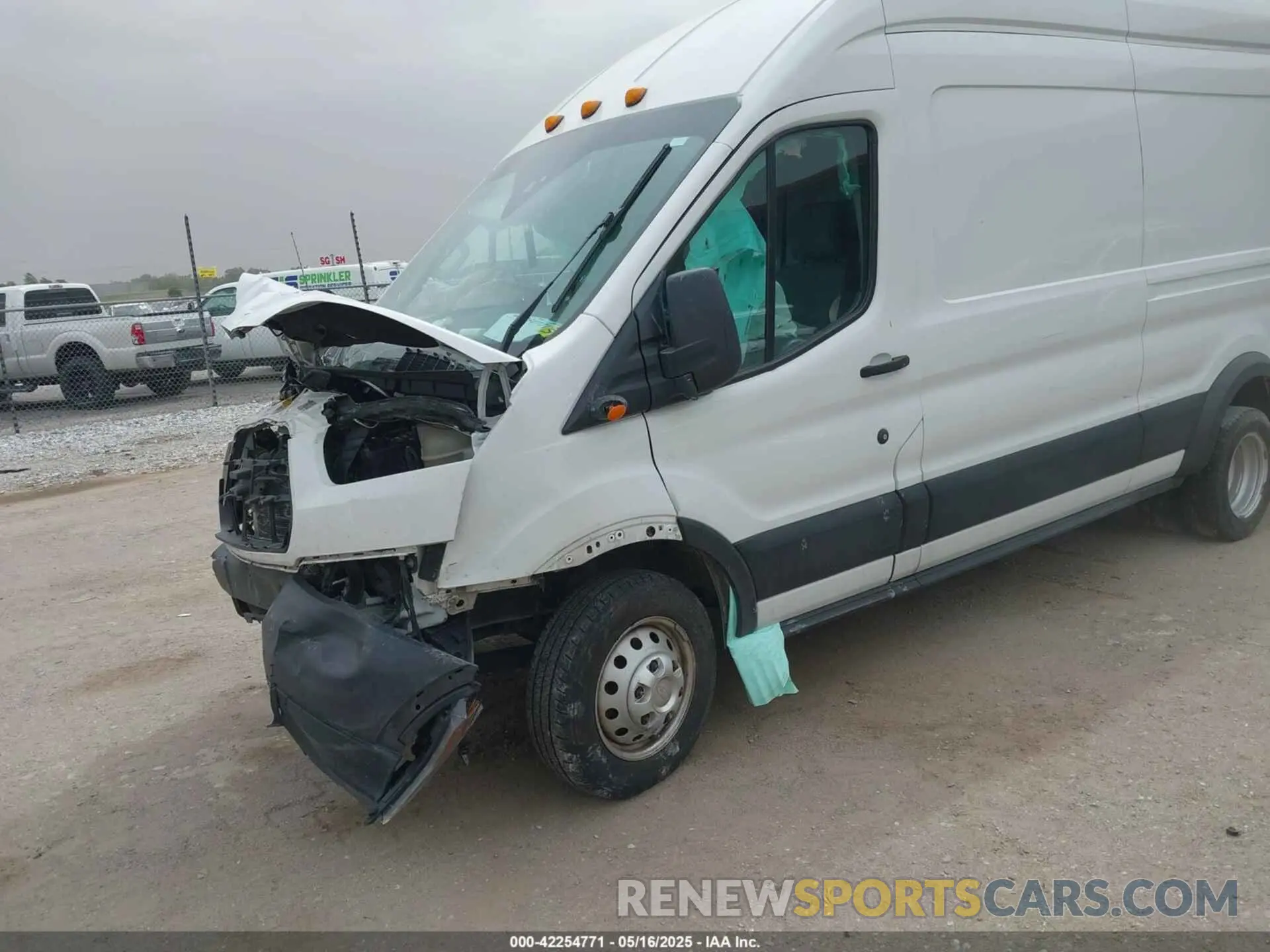 2 fotografías del automóvil dañado 1FTBF4XV6KKA58847 FORD TRANSIT-350 2019