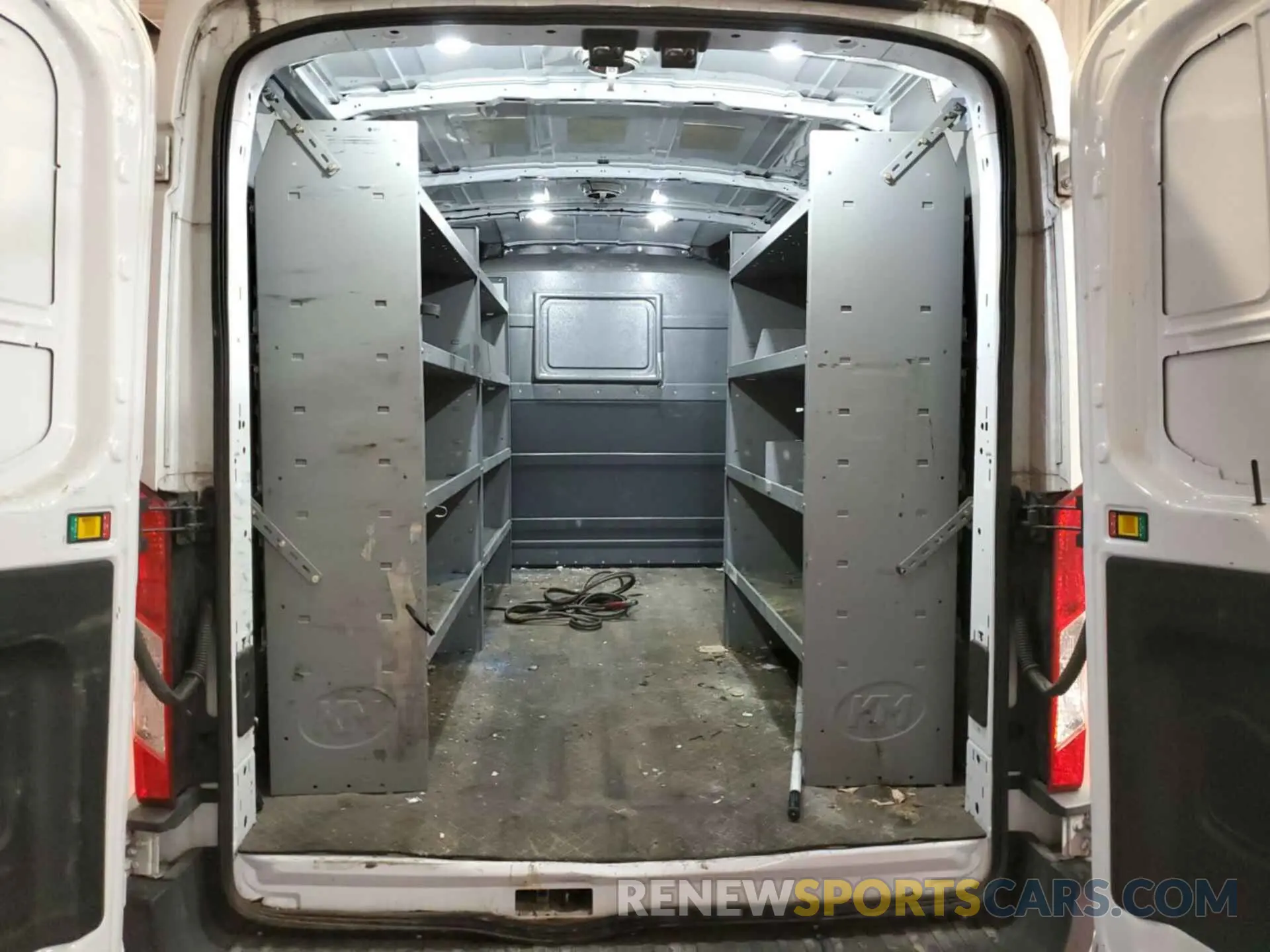 12 fotografías del automóvil dañado 1FTBW2CM2KKB26515 FORD TRANSIT-350 2019