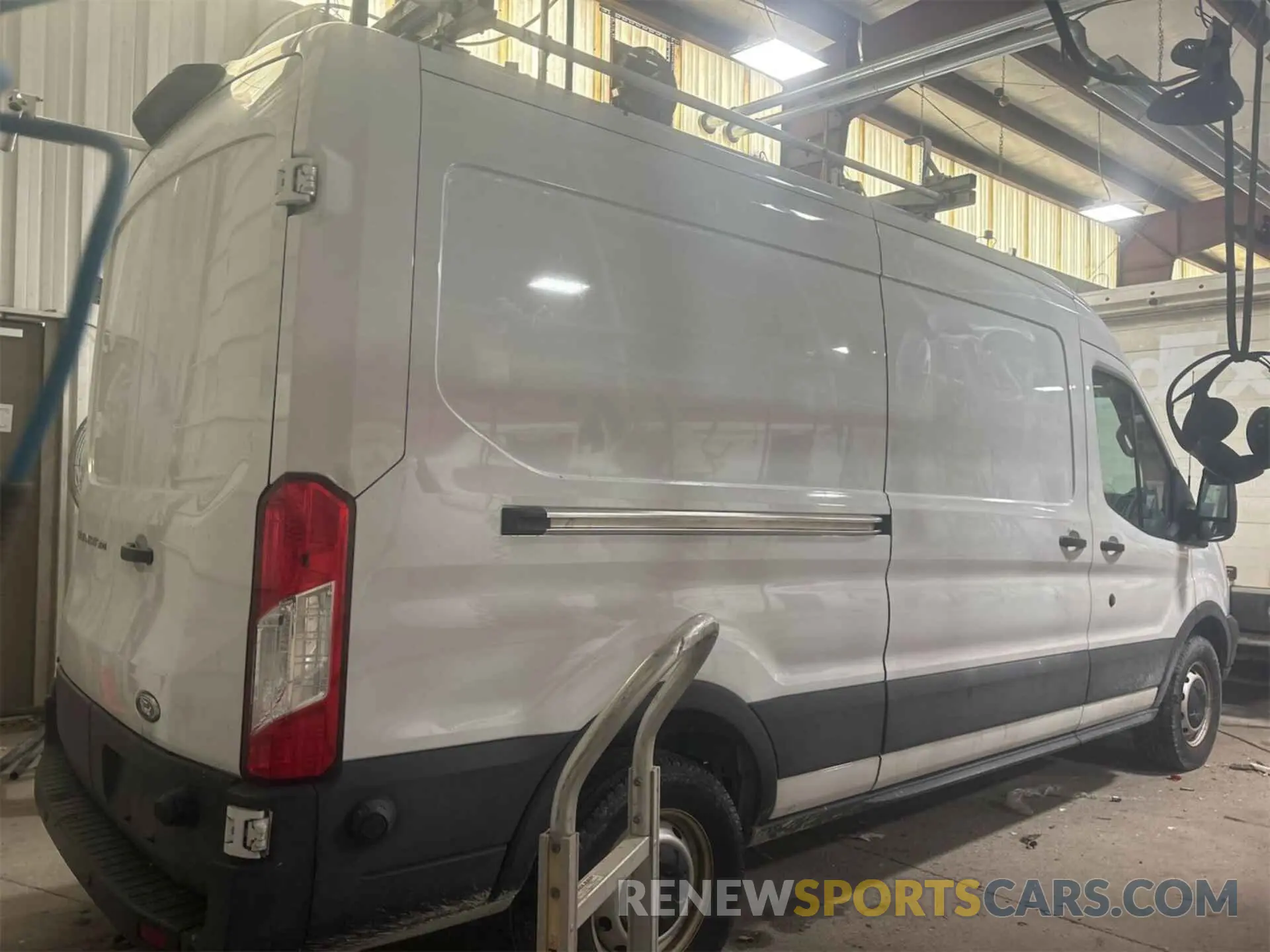 14 fotografías del automóvil dañado 1FTBW2CM2KKB26515 FORD TRANSIT-350 2019