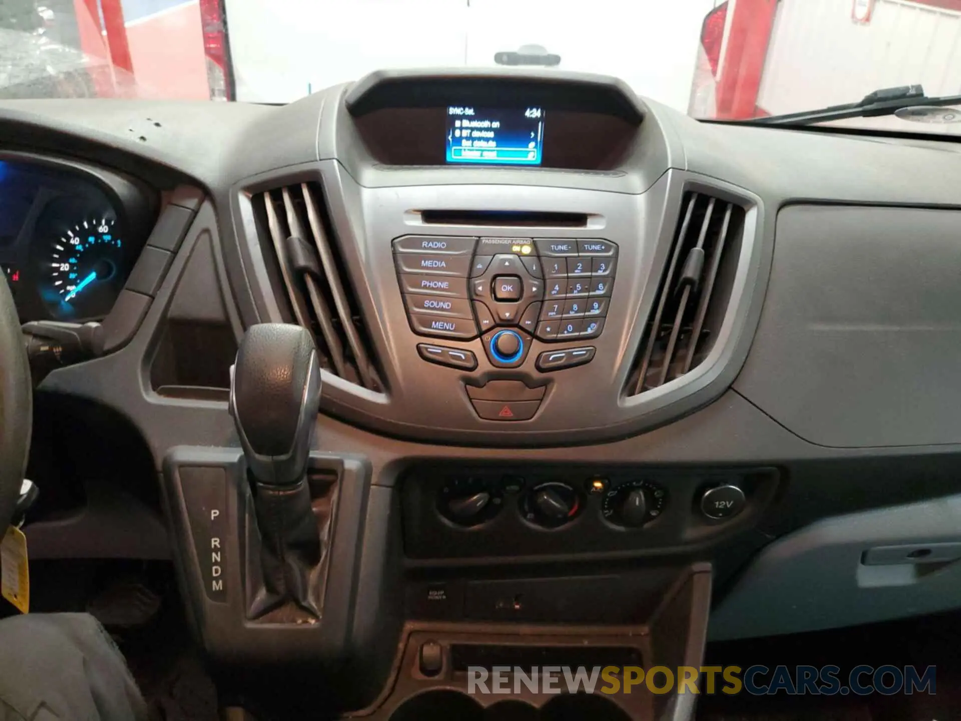 22 fotografías del automóvil dañado 1FTBW2CM2KKB26515 FORD TRANSIT-350 2019
