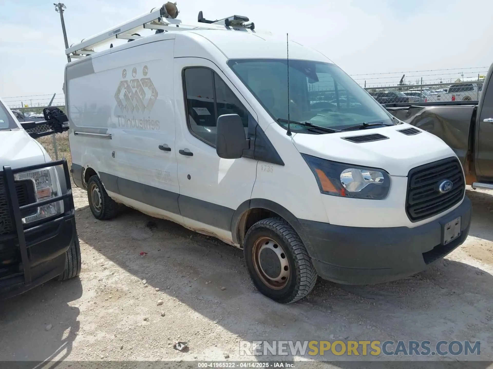 1 fotografías del automóvil dañado 1FTBW2CM3KKB42223 FORD TRANSIT-350 2019