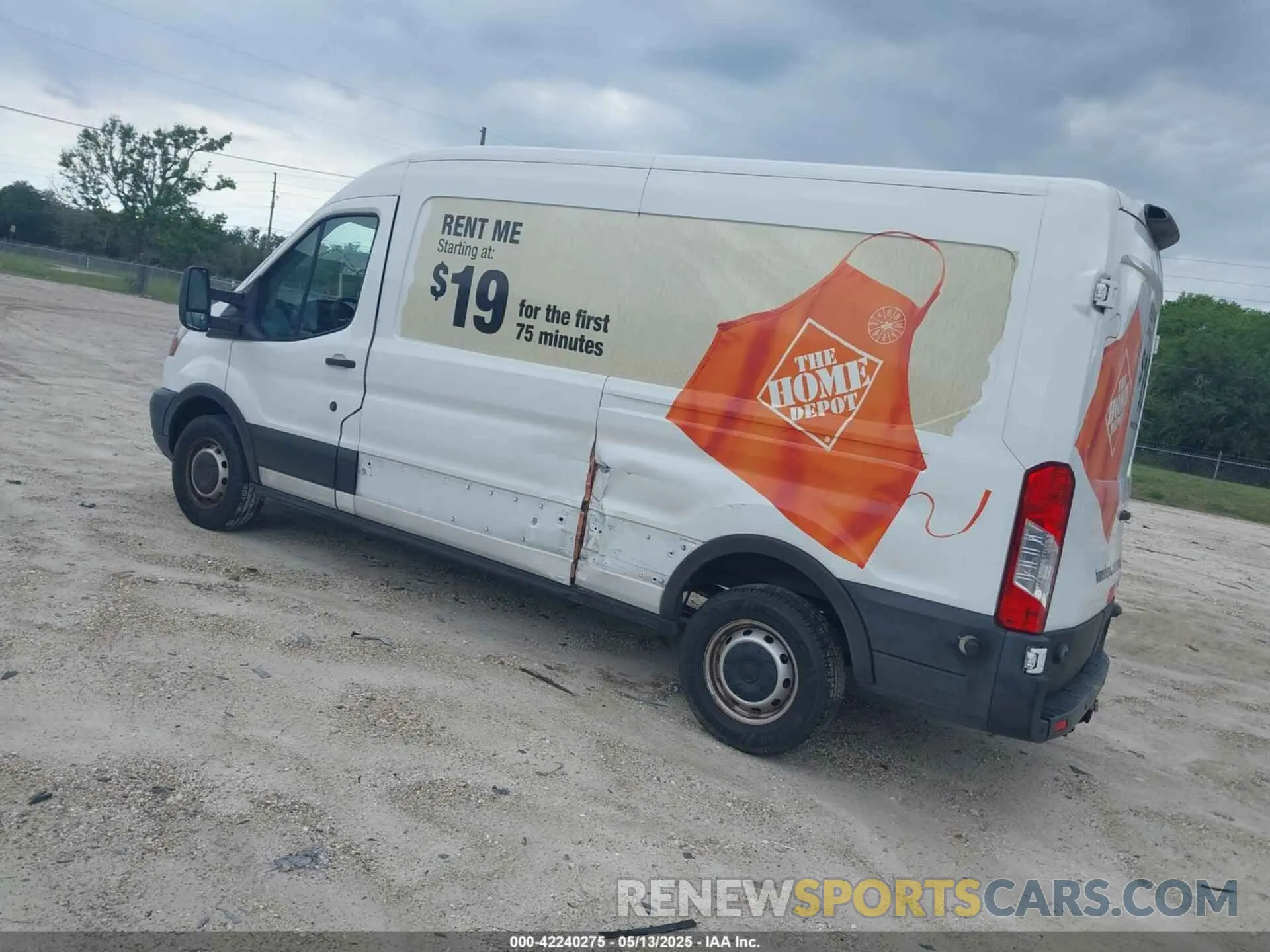 3 fotografías del automóvil dañado 1FTBW2CM3KKB73018 FORD TRANSIT-350 2019