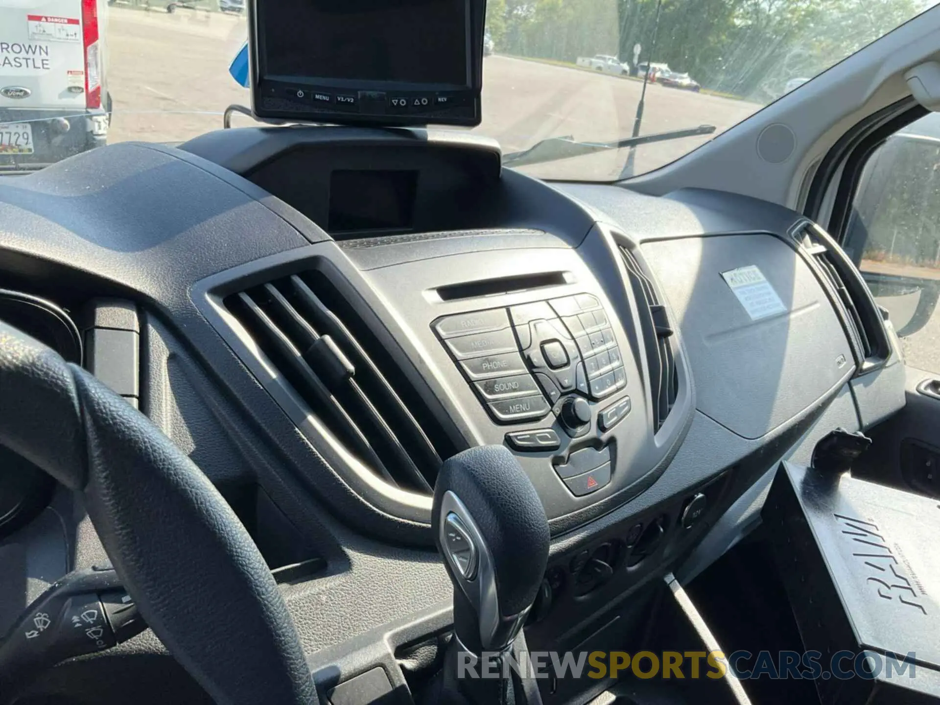 34 fotografías del automóvil dañado 1FTBW2YM1KKA29394 FORD TRANSIT-350 2019