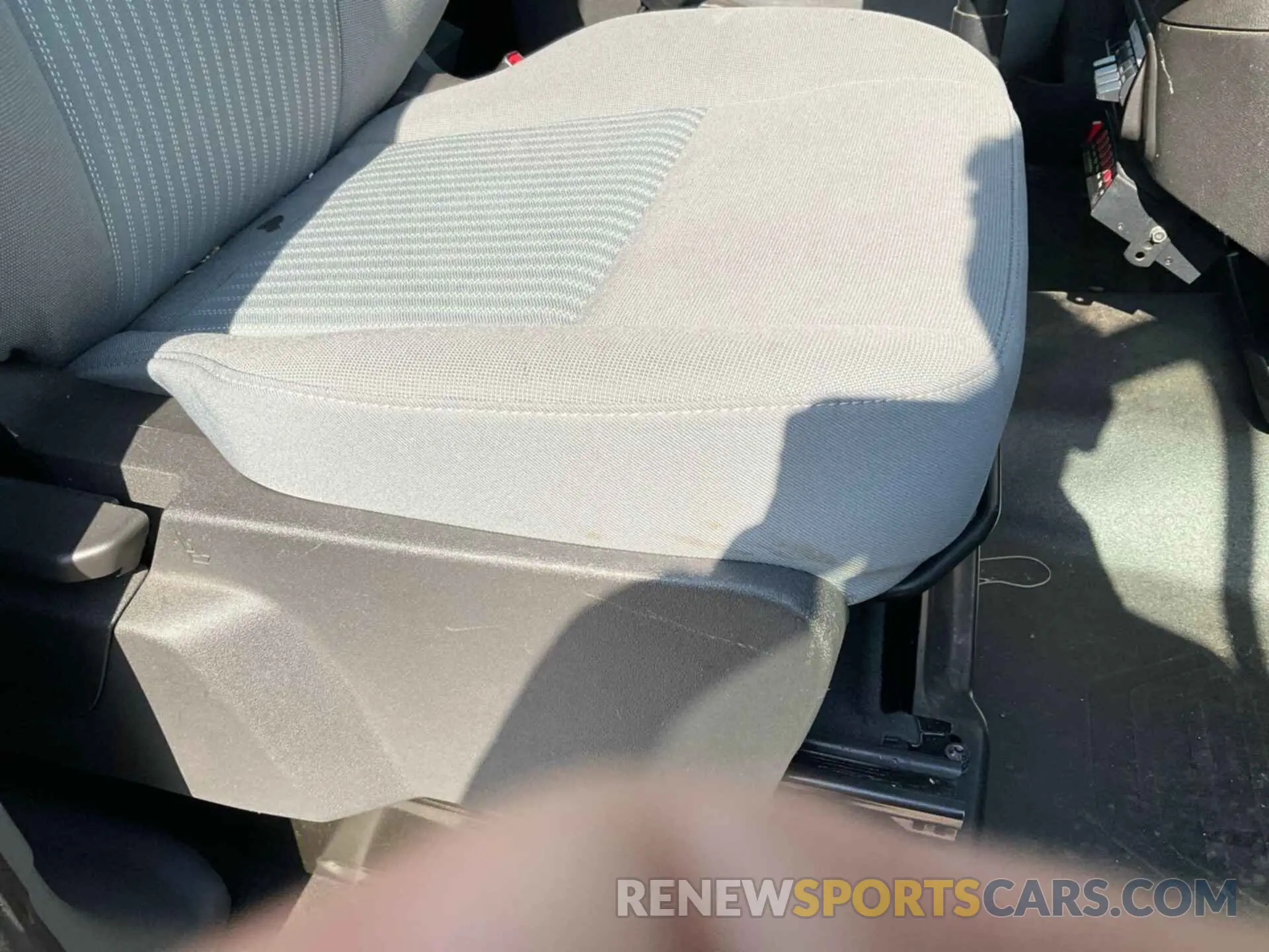 4 fotografías del automóvil dañado 1FTBW2YM1KKA29394 FORD TRANSIT-350 2019
