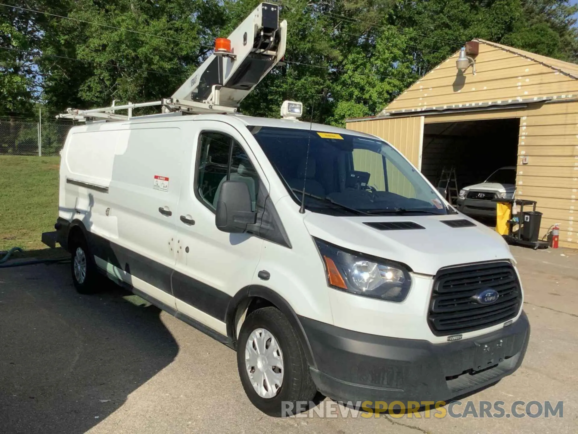40 fotografías del automóvil dañado 1FTBW2YM1KKA29394 FORD TRANSIT-350 2019