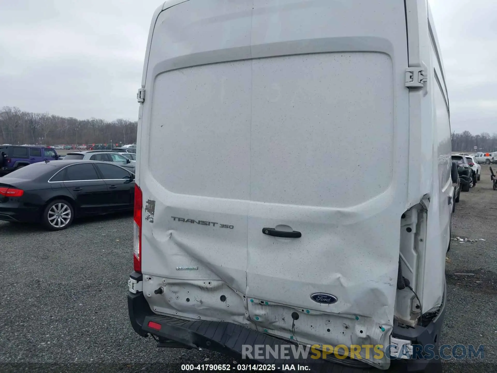 16 fotografías del automóvil dañado 1FTBW3XG6KKA58407 FORD TRANSIT-350 2019