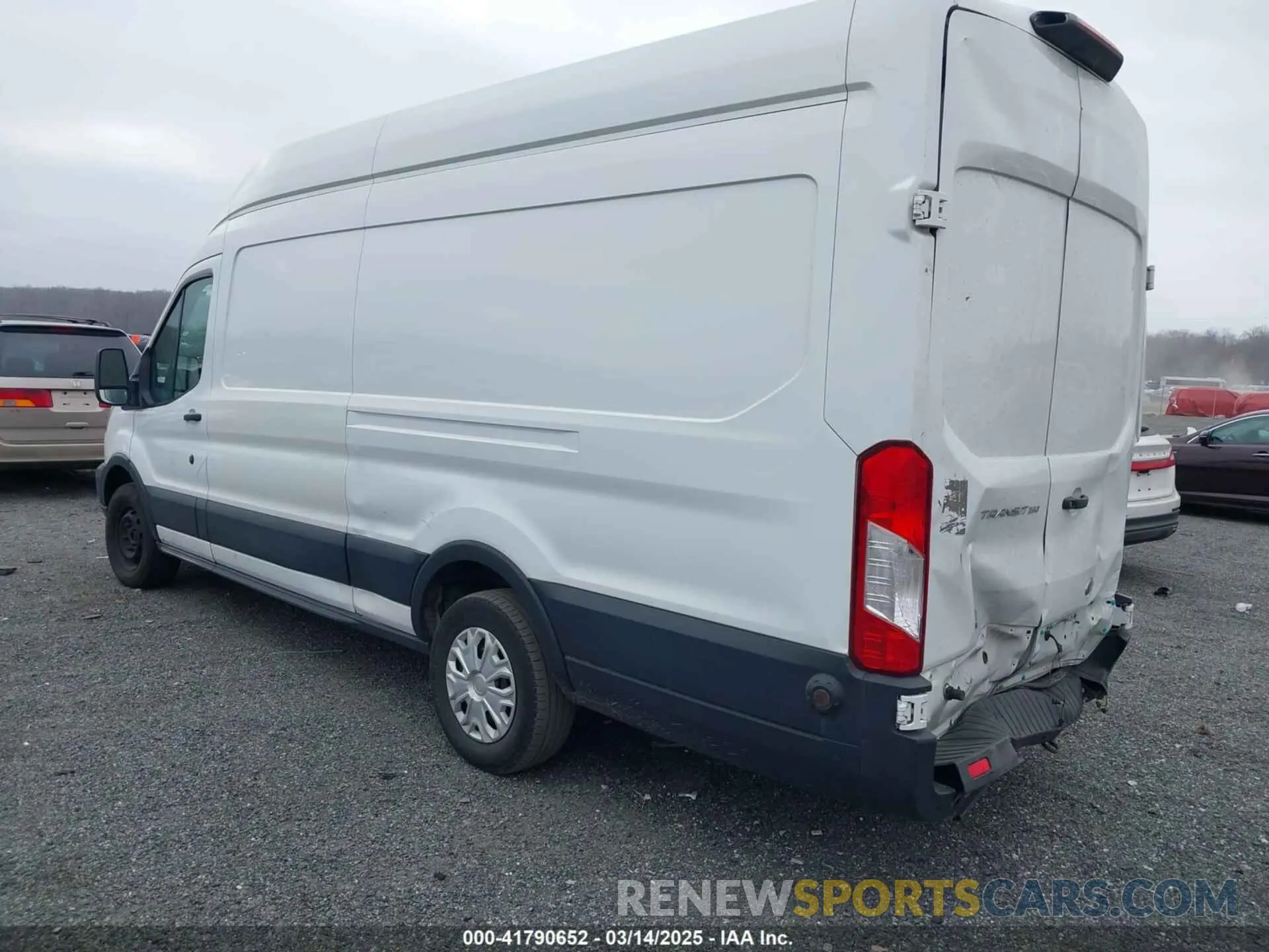 3 fotografías del automóvil dañado 1FTBW3XG6KKA58407 FORD TRANSIT-350 2019
