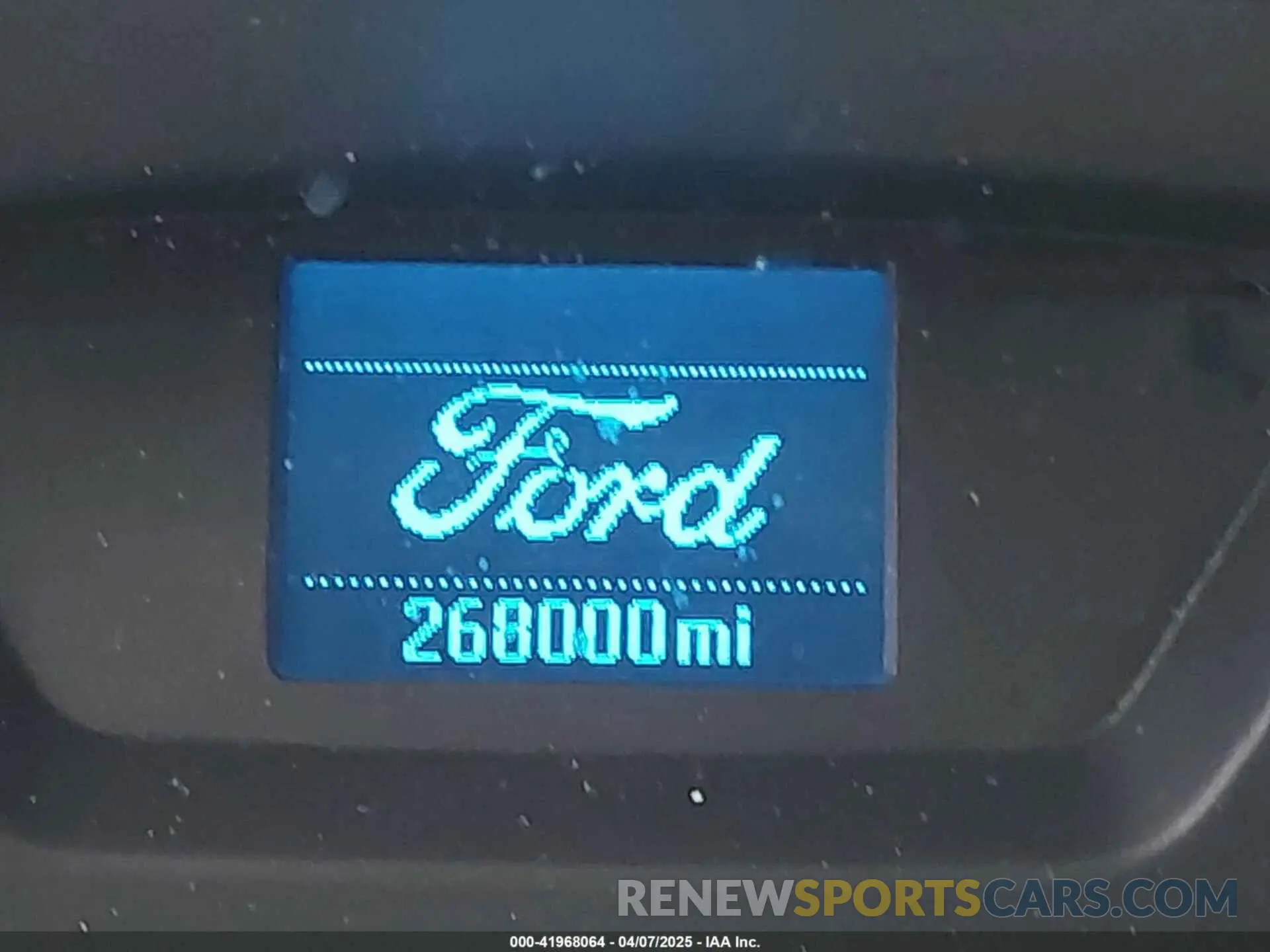 15 fotografías del automóvil dañado 1FTBW3XMXKKA04517 FORD TRANSIT-350 2019