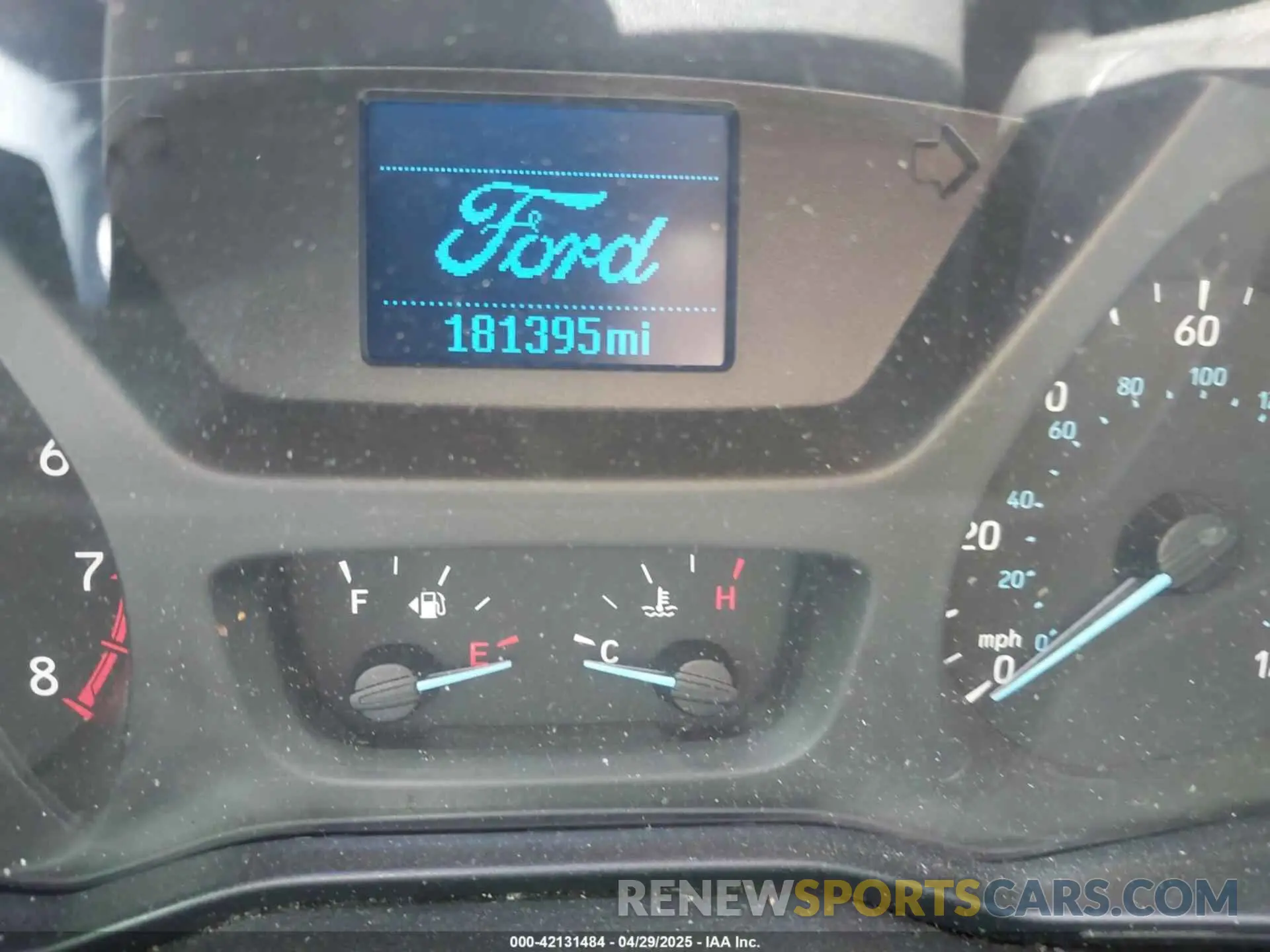 7 fotografías del automóvil dañado 1FTBW3XMXKKB74344 FORD TRANSIT-350 2019