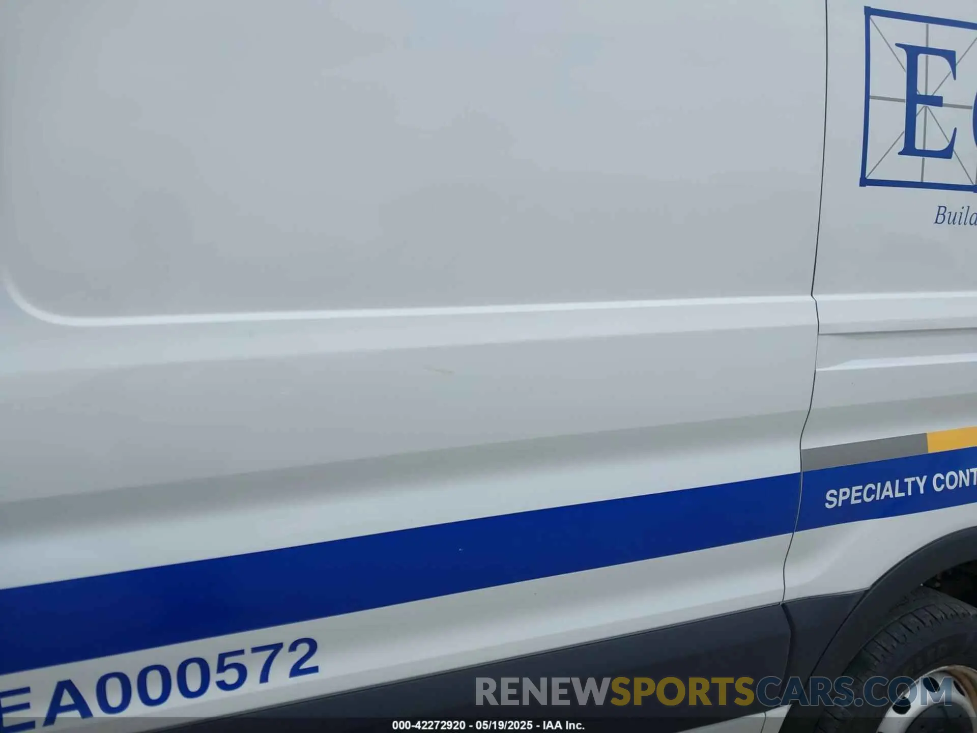 11 fotografías del automóvil dañado 1FTBW9CM8KKB39875 FORD TRANSIT-350 2019