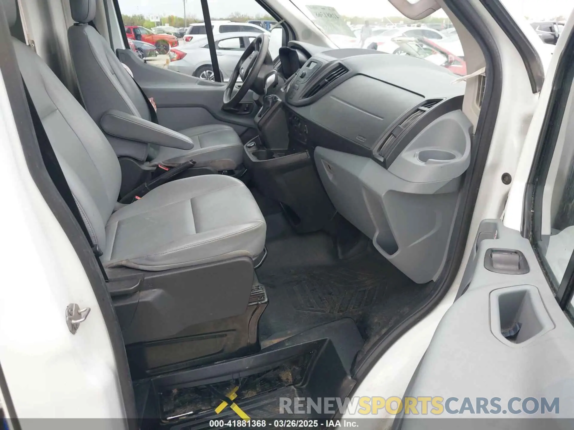 13 fotografías del automóvil dañado 1FTRS4XG8KKA22959 FORD TRANSIT-350 2019
