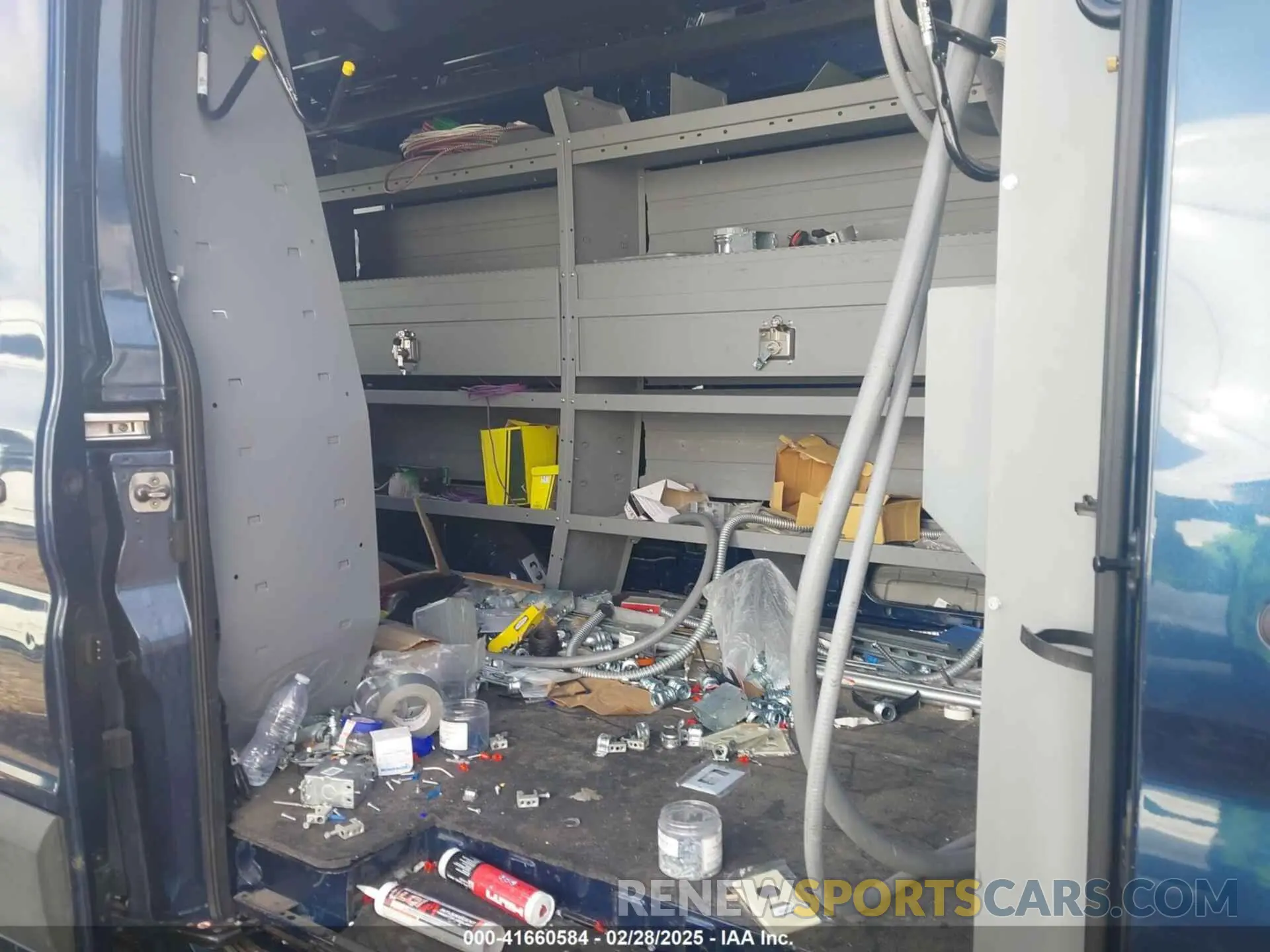 8 fotografías del automóvil dañado 1FTBW9CG5LKB38291 FORD TRANSIT-350 2020