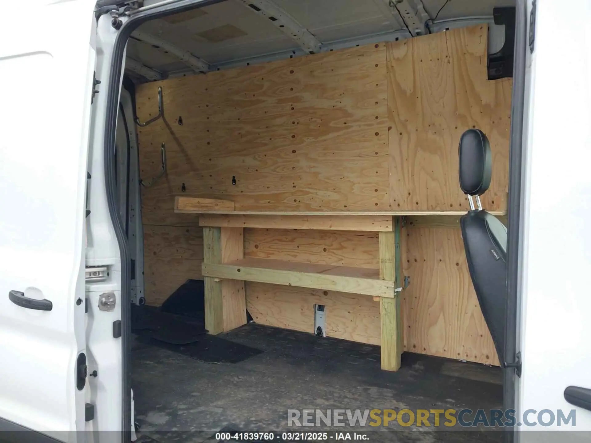 8 fotografías del automóvil dañado 1FTBW2X84NKA57747 FORD TRANSIT-350 2022