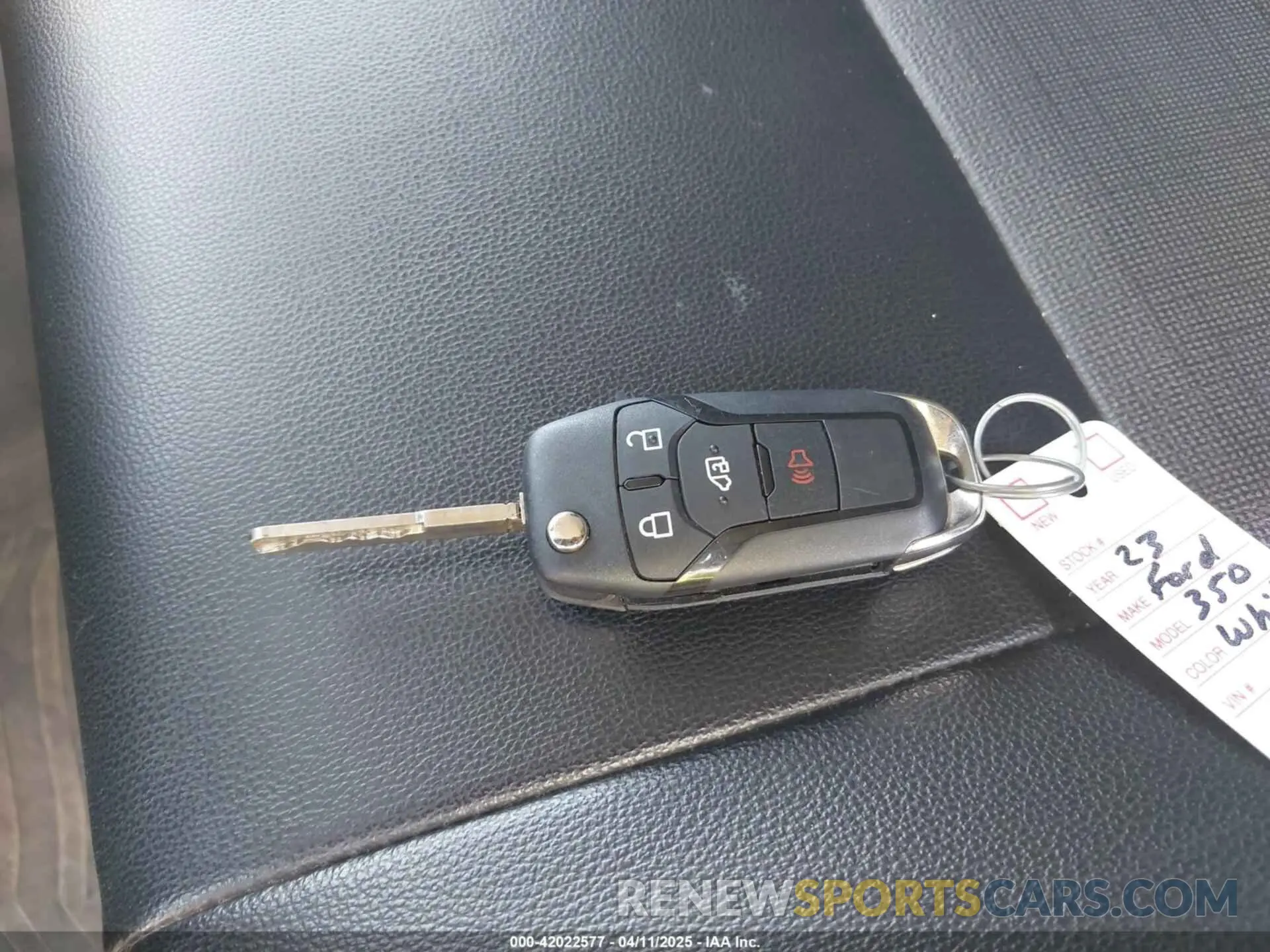 11 fotografías del automóvil dañado 1FTBW1Y86PKB38373 FORD TRANSIT-350 2023
