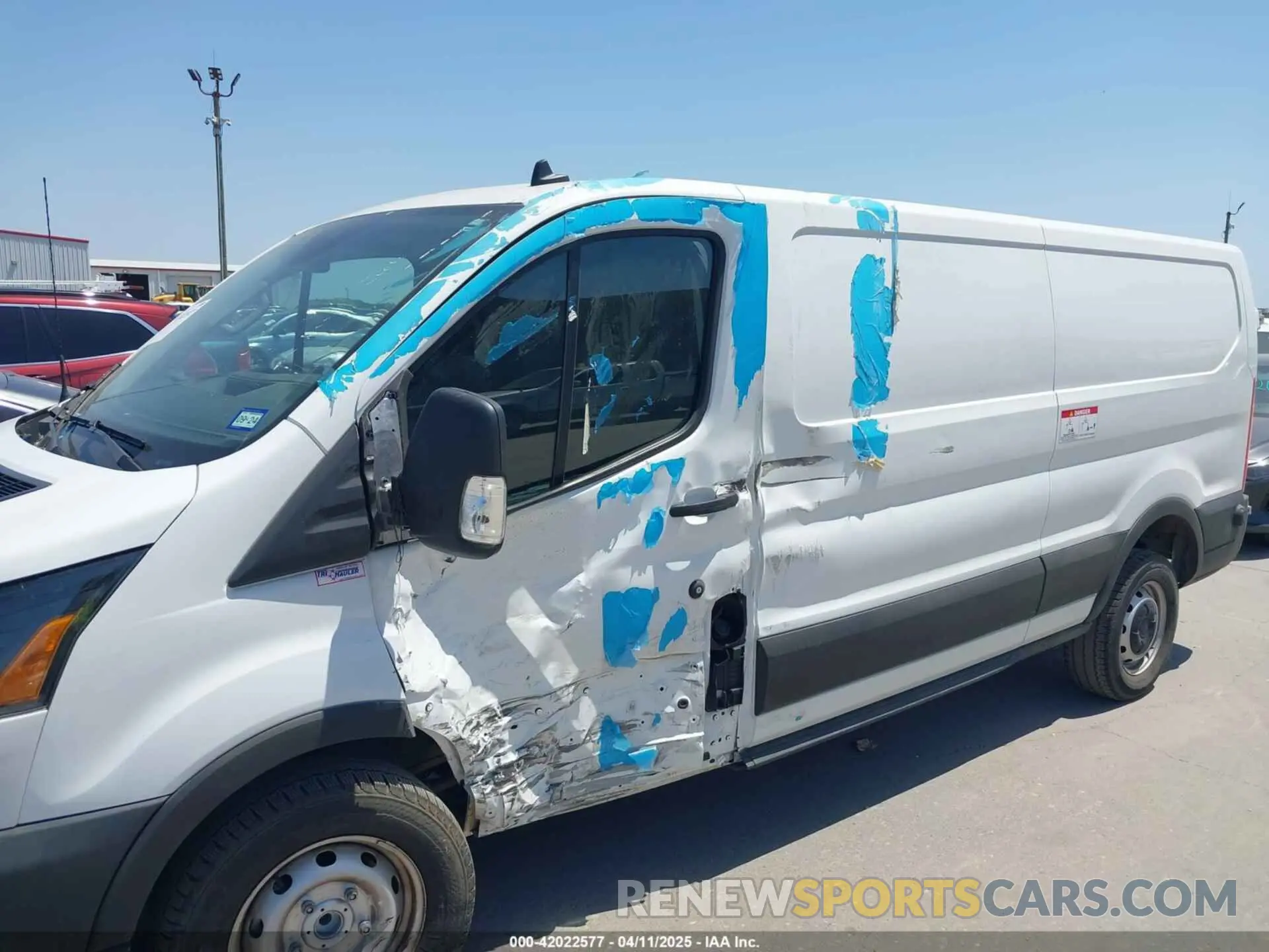 6 fotografías del automóvil dañado 1FTBW1Y86PKB38373 FORD TRANSIT-350 2023