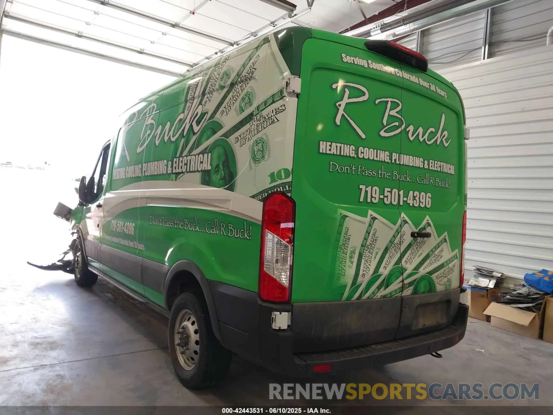 3 fotografías del automóvil dañado 1FTBW2C88PKB27307 FORD TRANSIT-350 2023