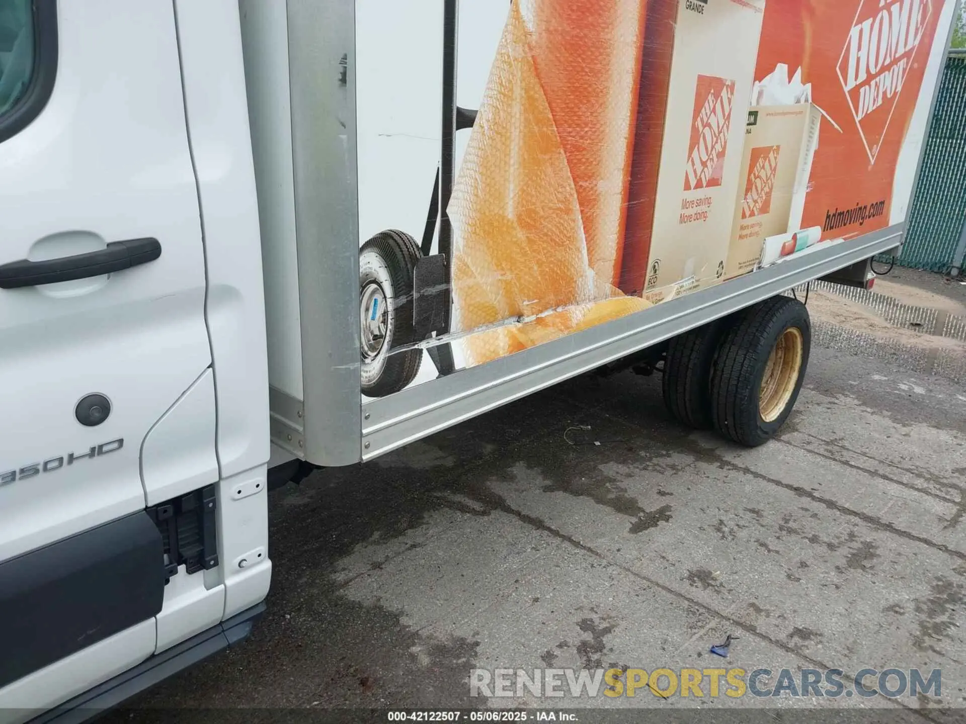 6 fotografías del automóvil dañado 1FDBF8ZM4KKA83933 FORD TRANSIT-350 CAB 2019
