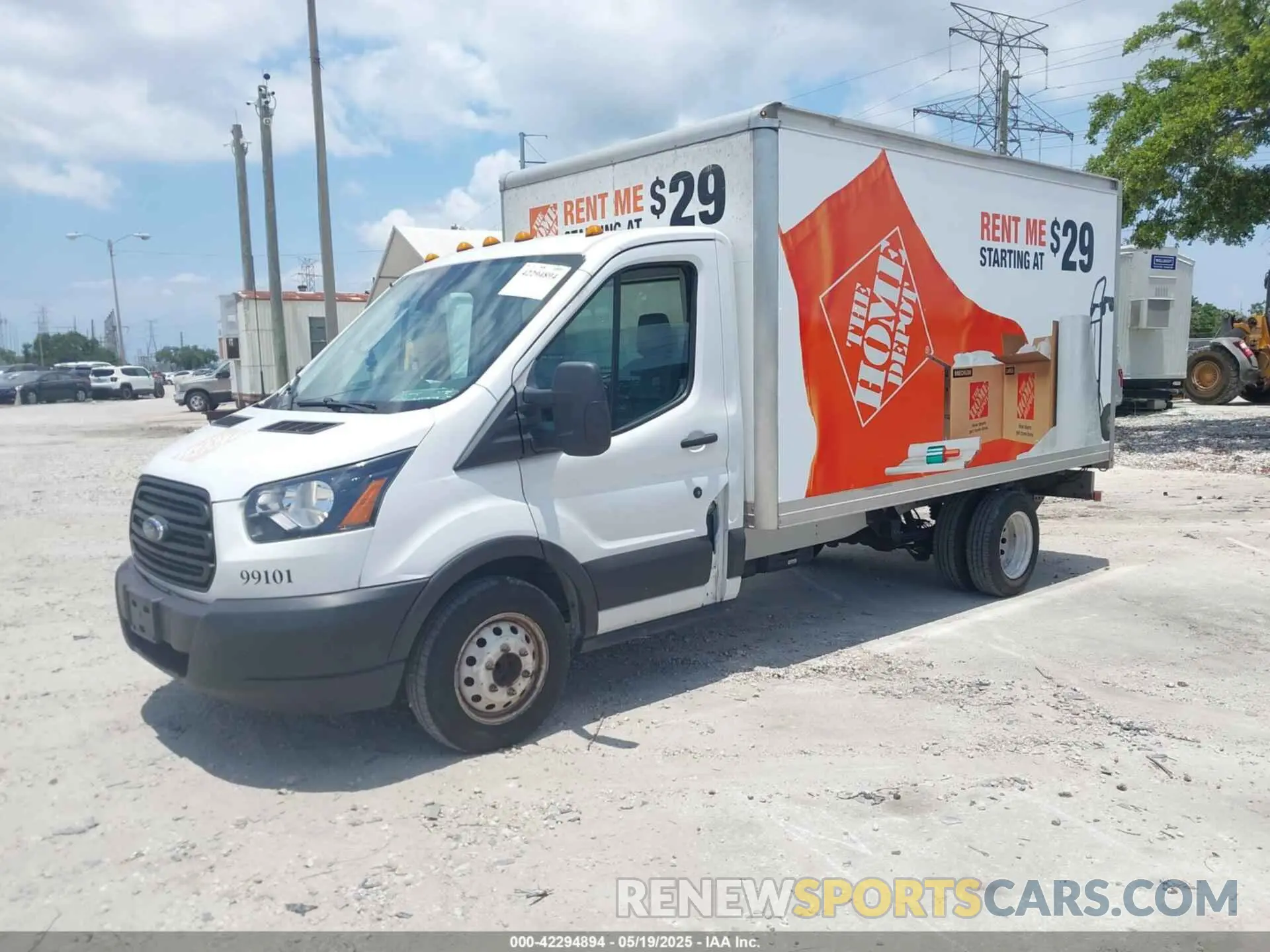 2 fotografías del automóvil dañado 1FDBF8ZM6KKA67975 FORD TRANSIT-350 CAB 2019