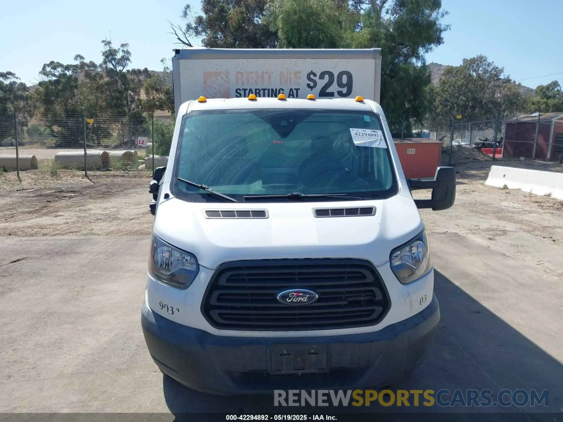 12 fotografías del automóvil dañado 1FDBF8ZM9KKA38549 FORD TRANSIT-350 CAB 2019