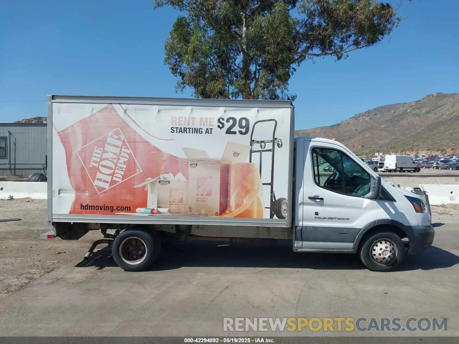 13 fotografías del automóvil dañado 1FDBF8ZM9KKA38549 FORD TRANSIT-350 CAB 2019