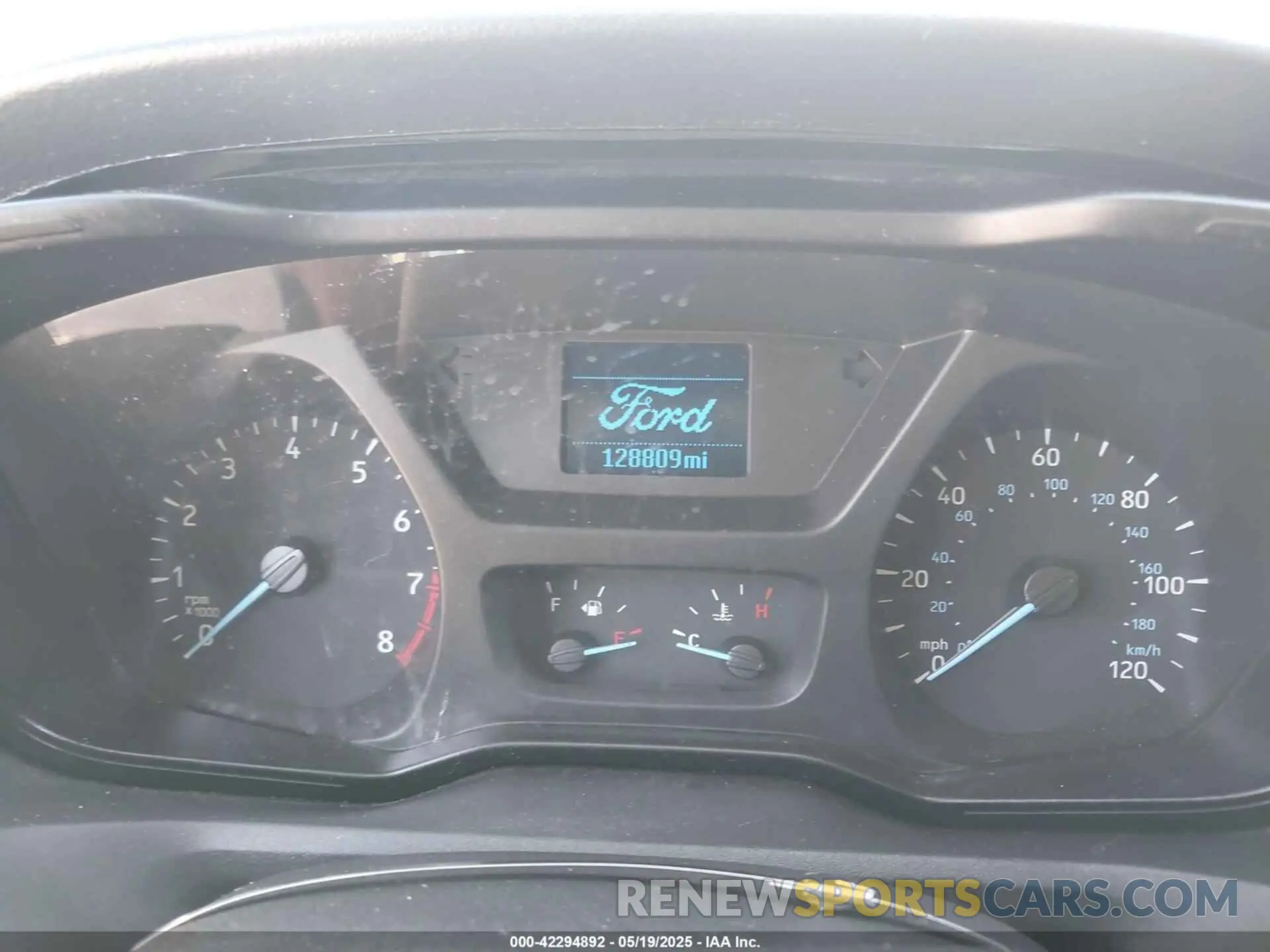 7 fotografías del automóvil dañado 1FDBF8ZM9KKA38549 FORD TRANSIT-350 CAB 2019