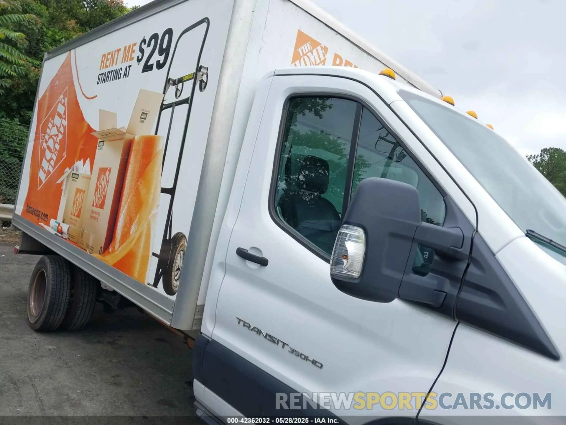 13 fotografías del automóvil dañado 1FDBF6Z80LKA32244 FORD TRANSIT-350 CAB 2020
