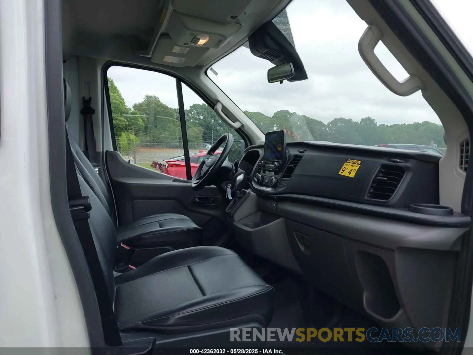 5 fotografías del automóvil dañado 1FDBF6Z80LKA32244 FORD TRANSIT-350 CAB 2020